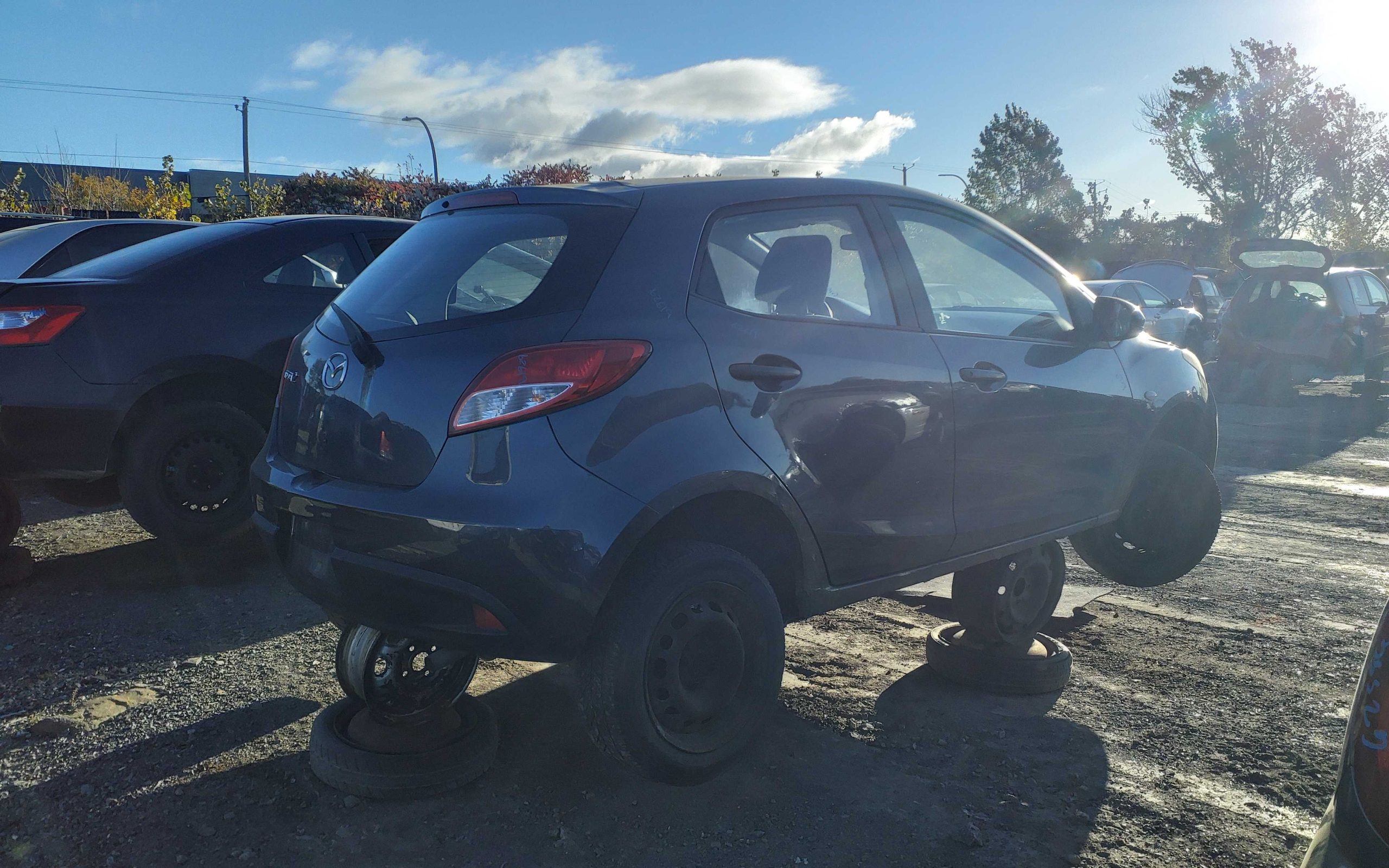MAZDA MAZDA2 2012