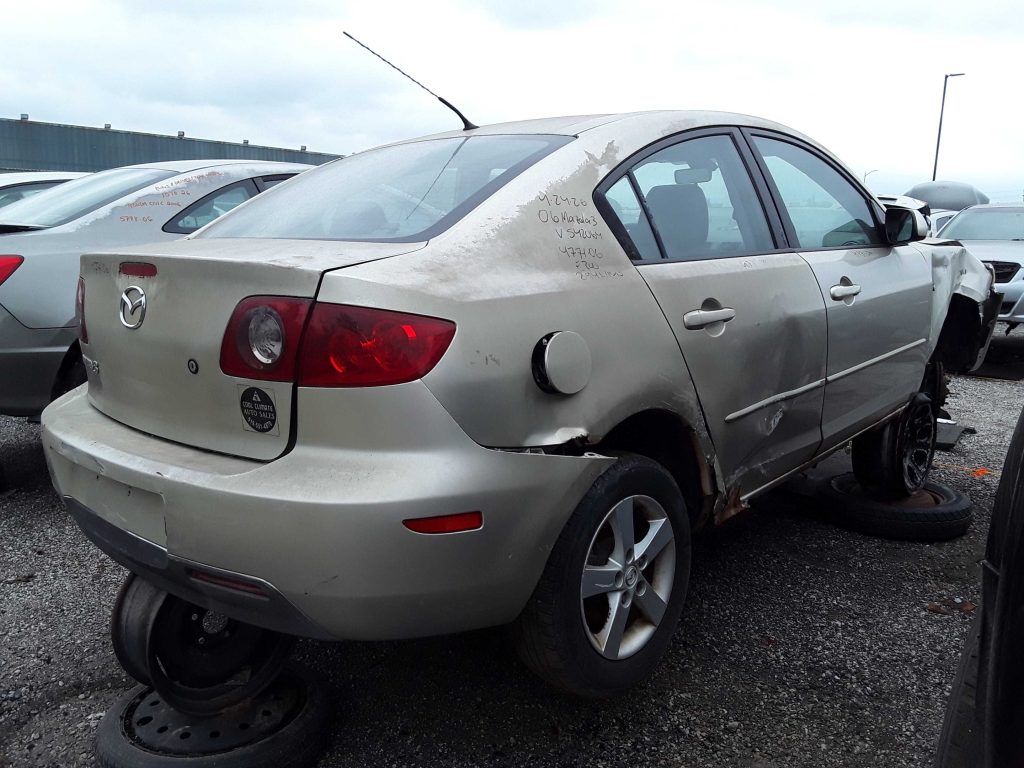 MAZDA MAZDA3 2006