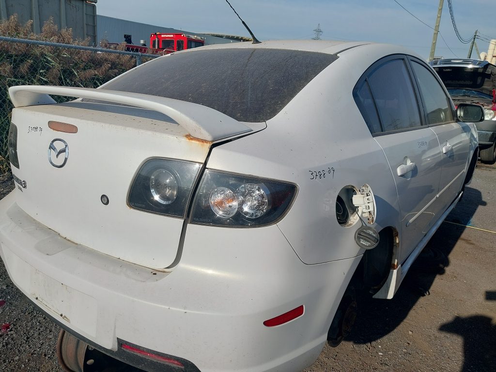 MAZDA MAZDA3 2009