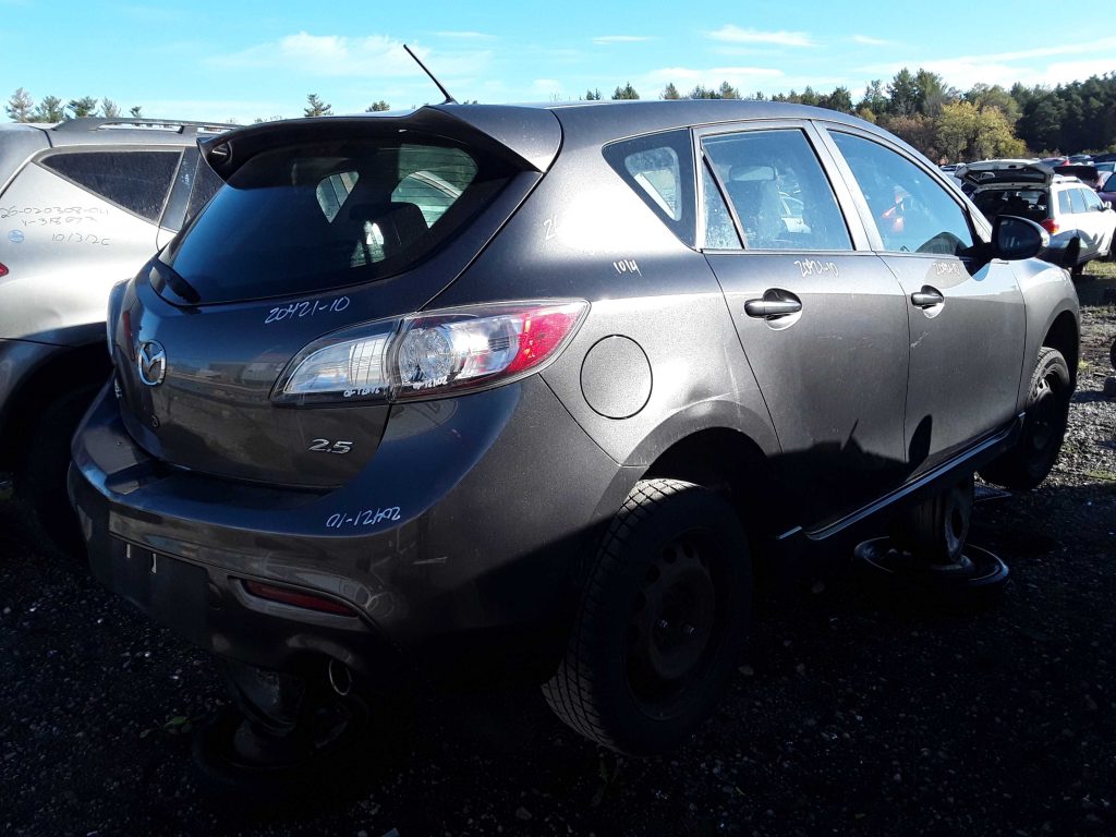 MAZDA MAZDA3 2010