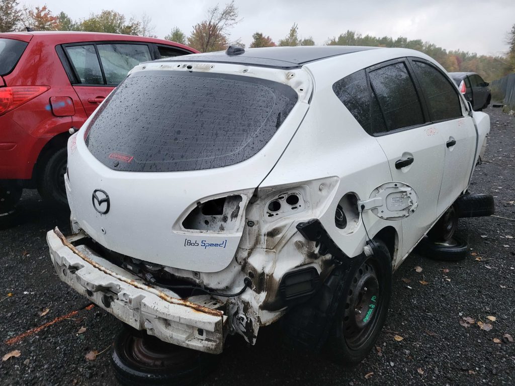 MAZDA MAZDA3 2010