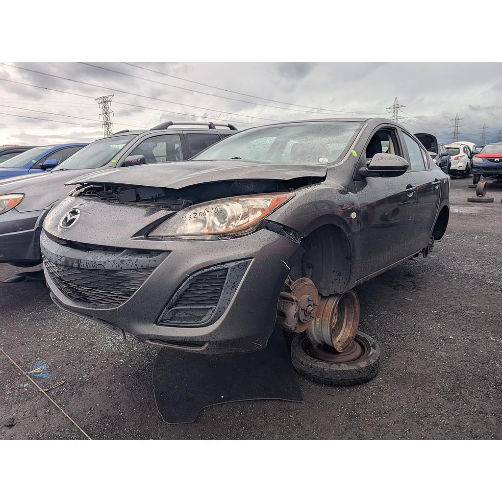 MAZDA MAZDA3 2010