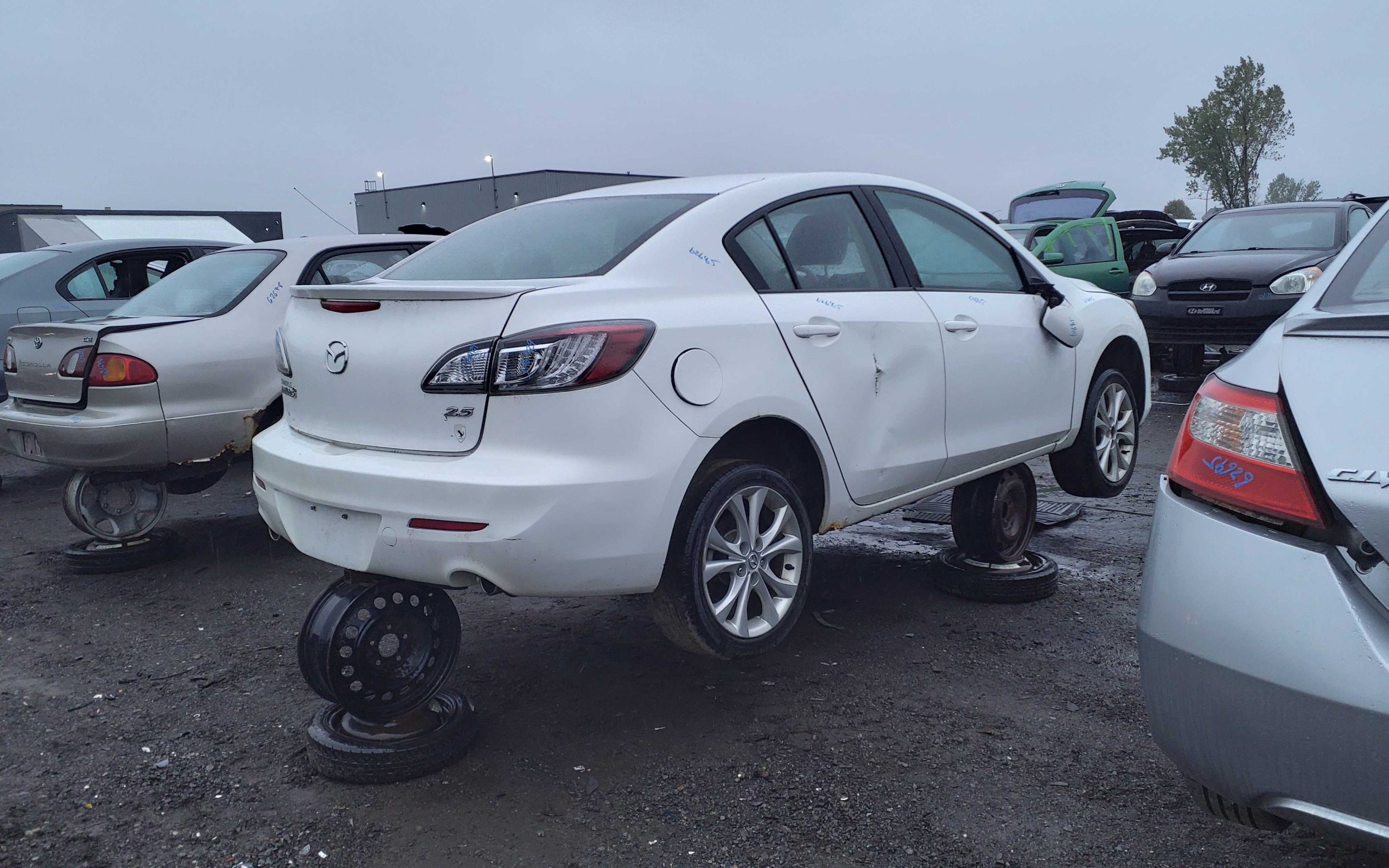 MAZDA MAZDA3 2010