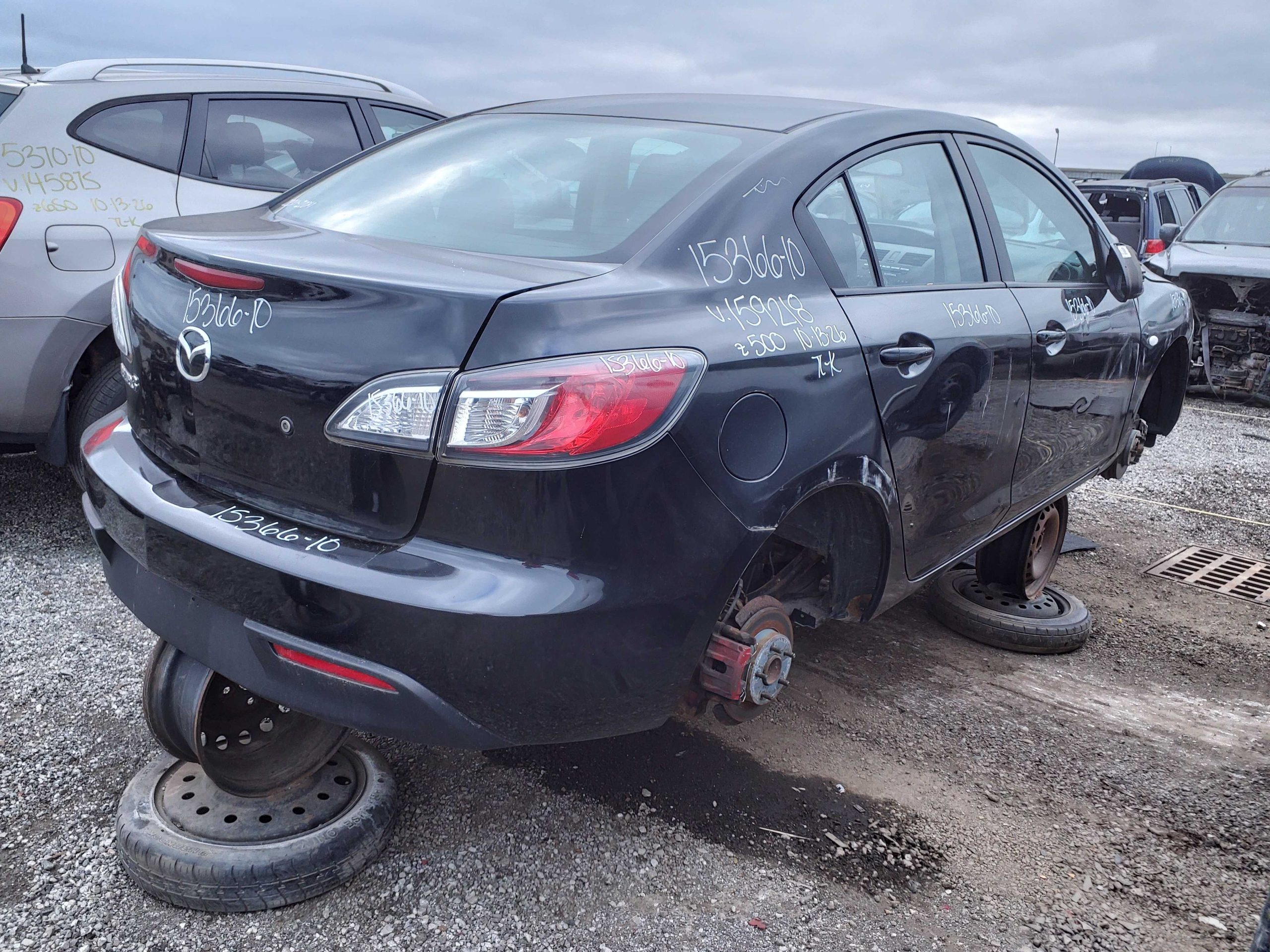 MAZDA MAZDA3 2010