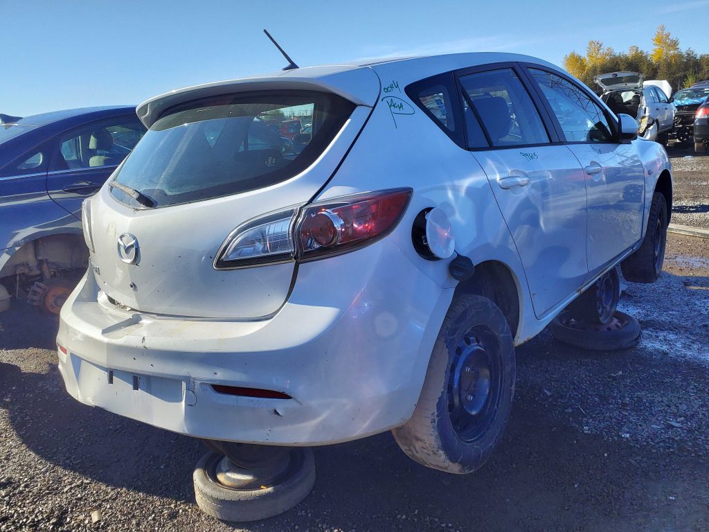 MAZDA MAZDA3 2010