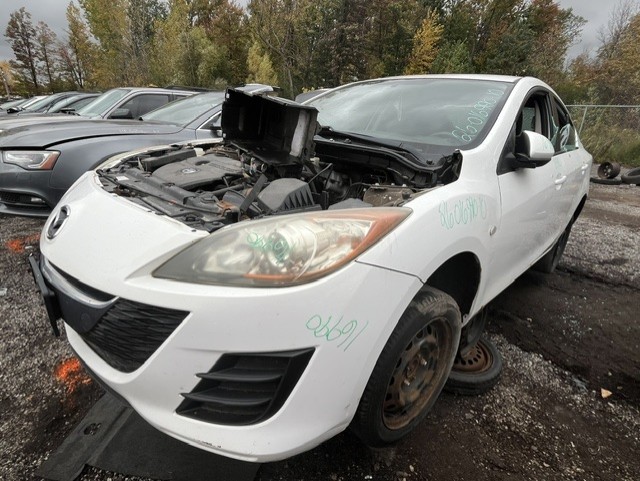 MAZDA MAZDA3 2010