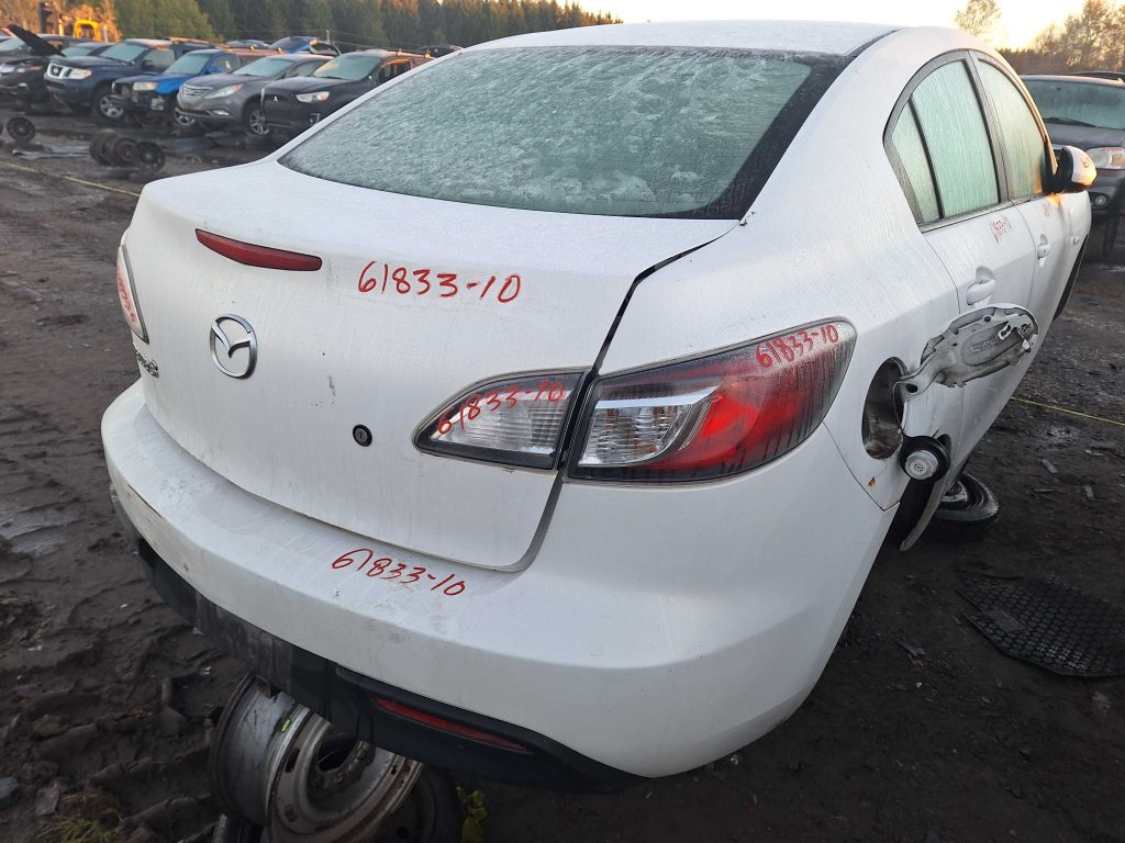 MAZDA MAZDA3 2010