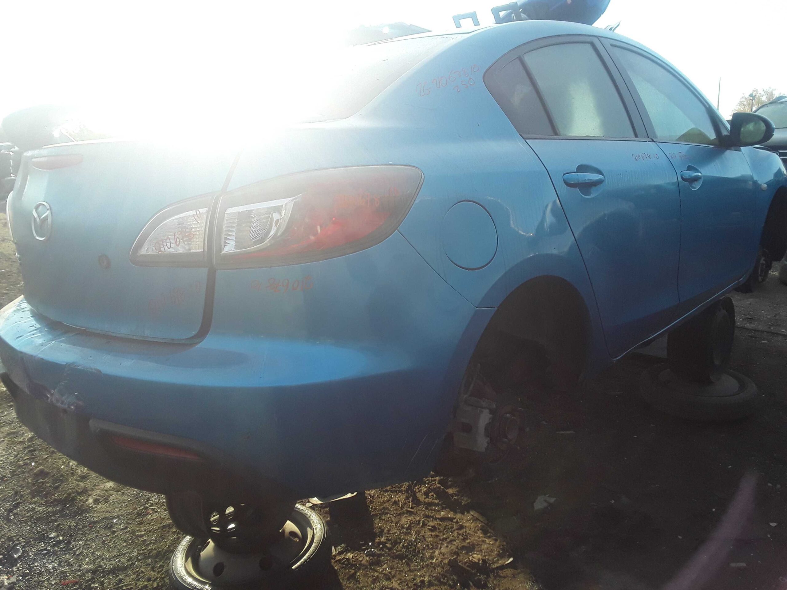 MAZDA MAZDA3 2010