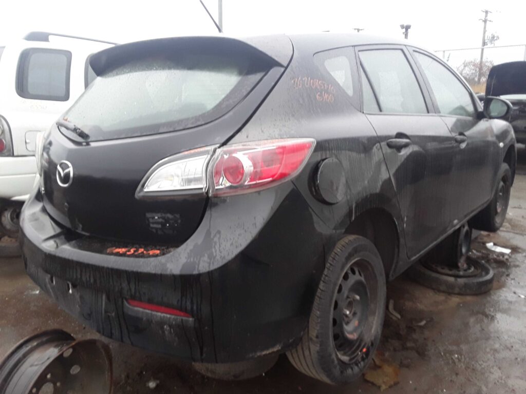 MAZDA MAZDA3 2010