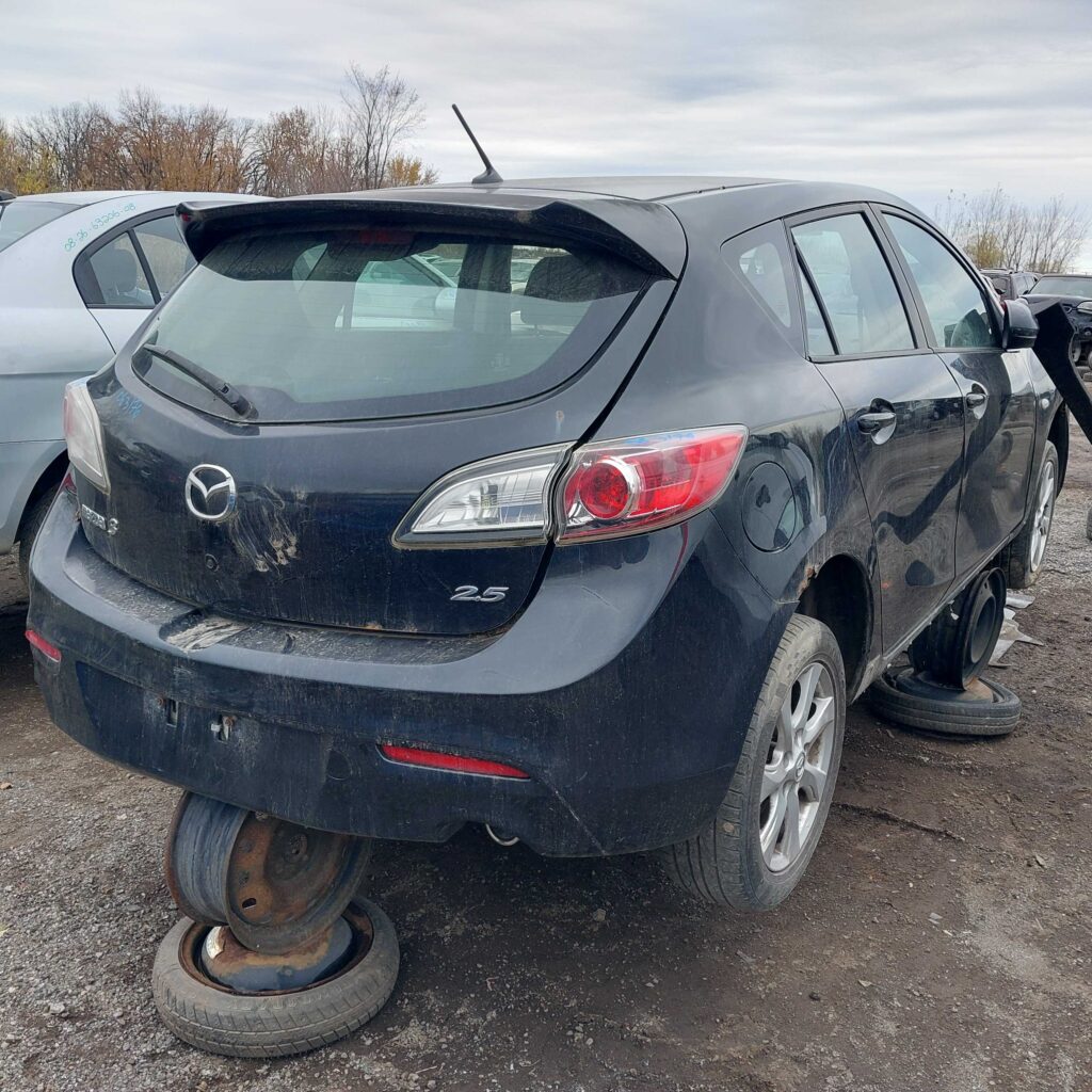 MAZDA MAZDA3 2010