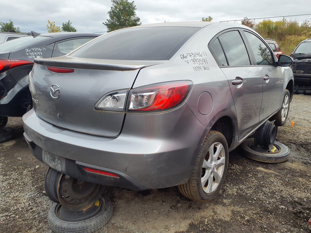 MAZDA MAZDA3 2011