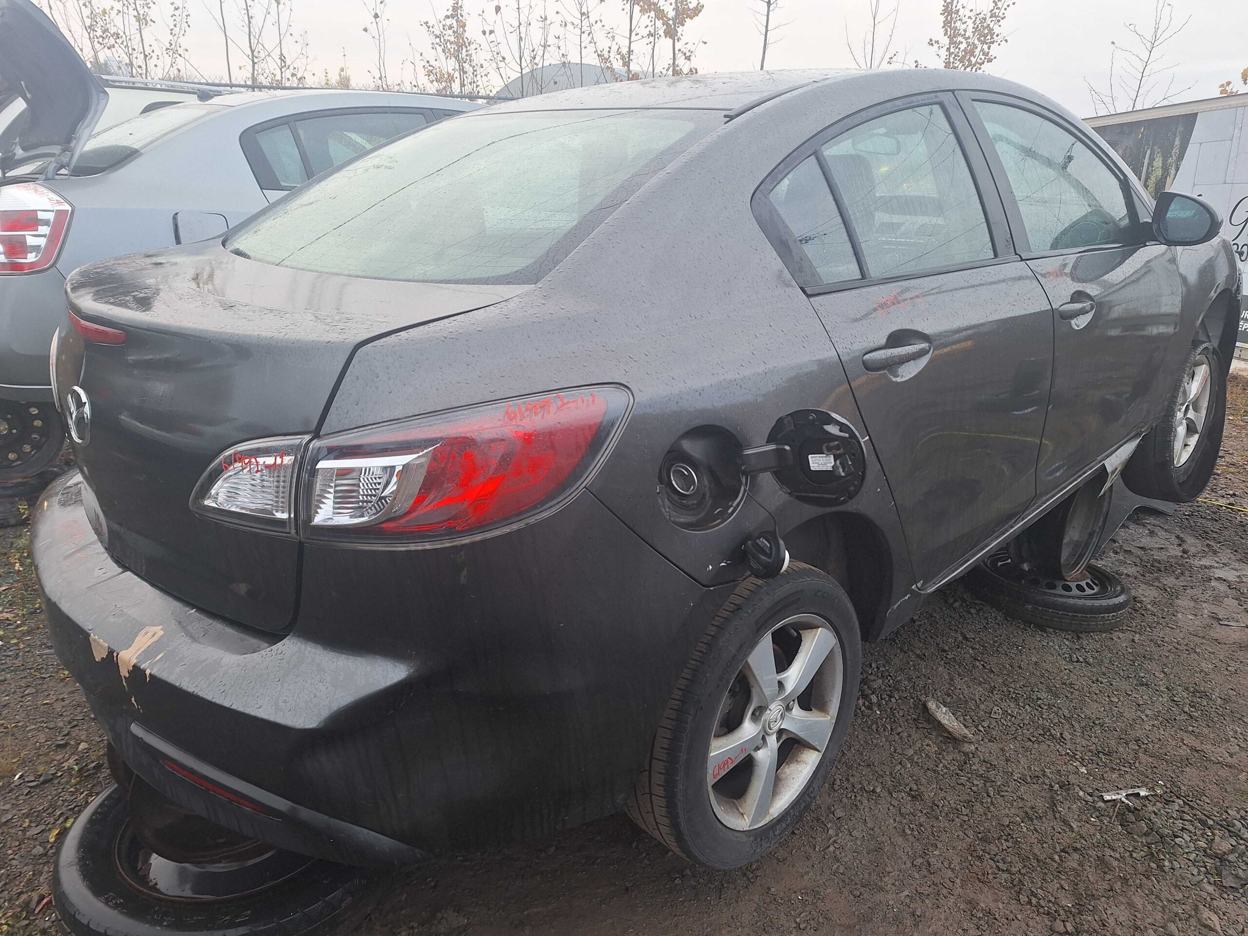 MAZDA MAZDA3 2011