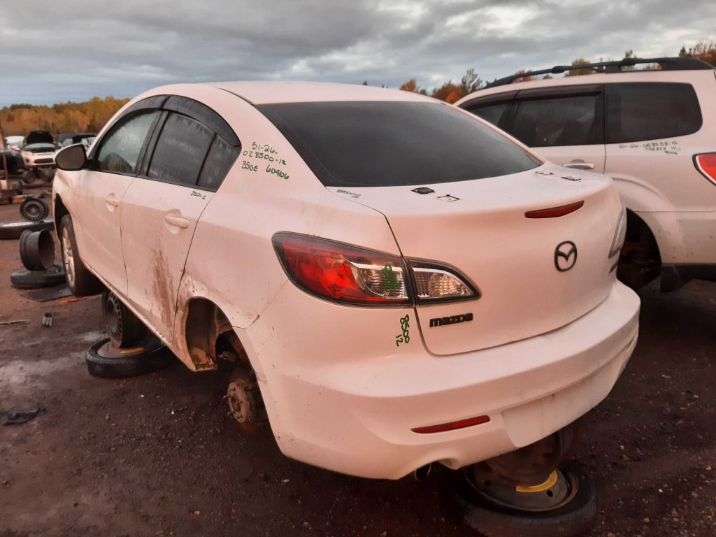 MAZDA MAZDA3 2012