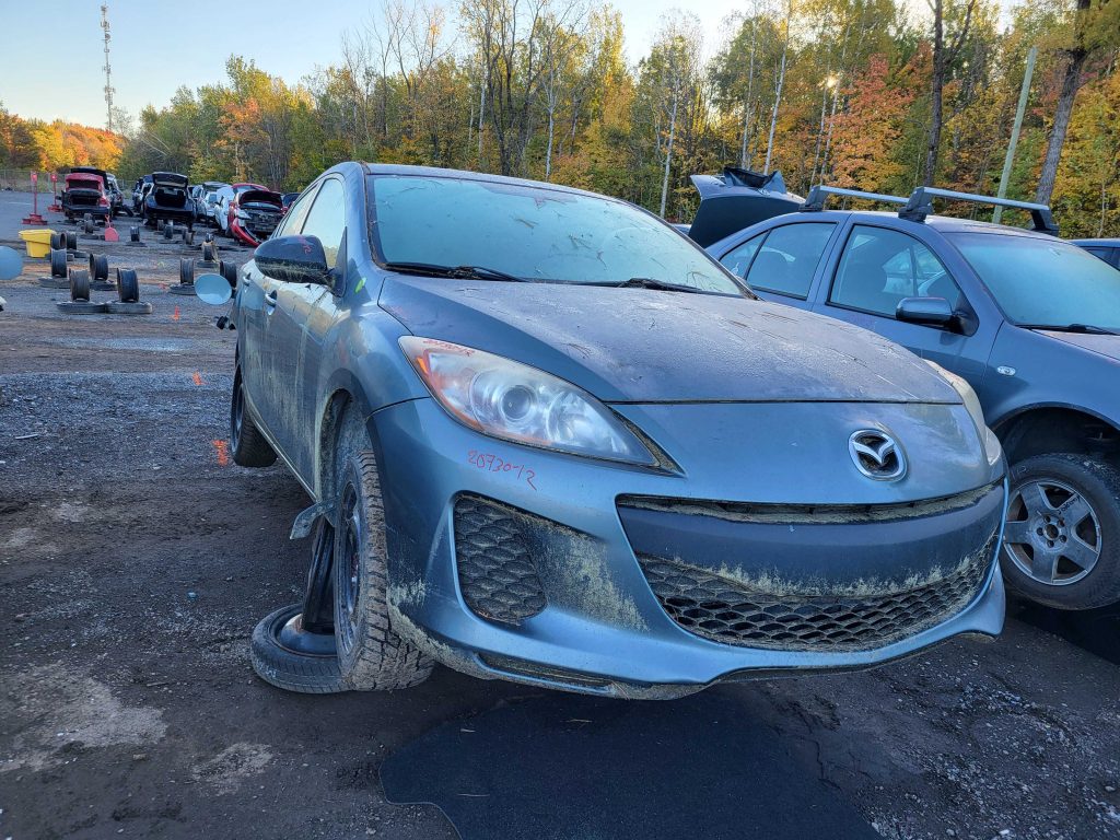 MAZDA MAZDA3 2012