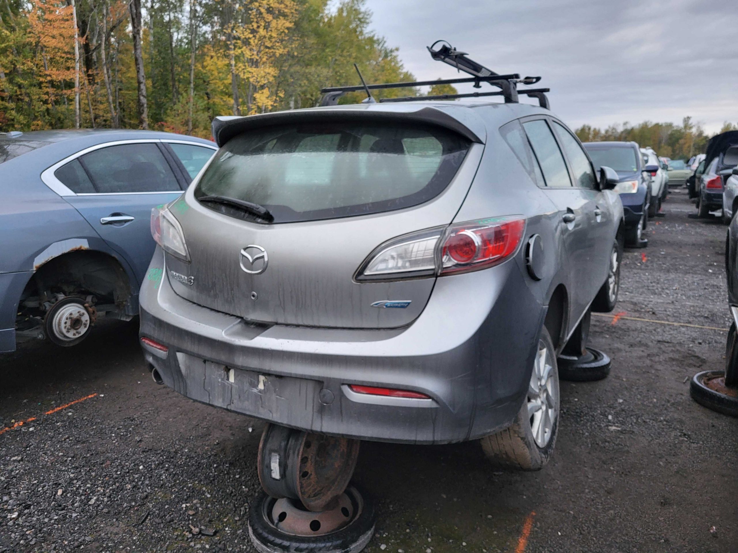 MAZDA MAZDA3 2012