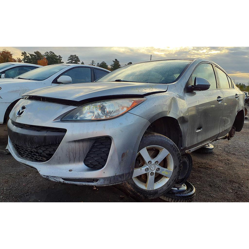 MAZDA MAZDA3 2012
