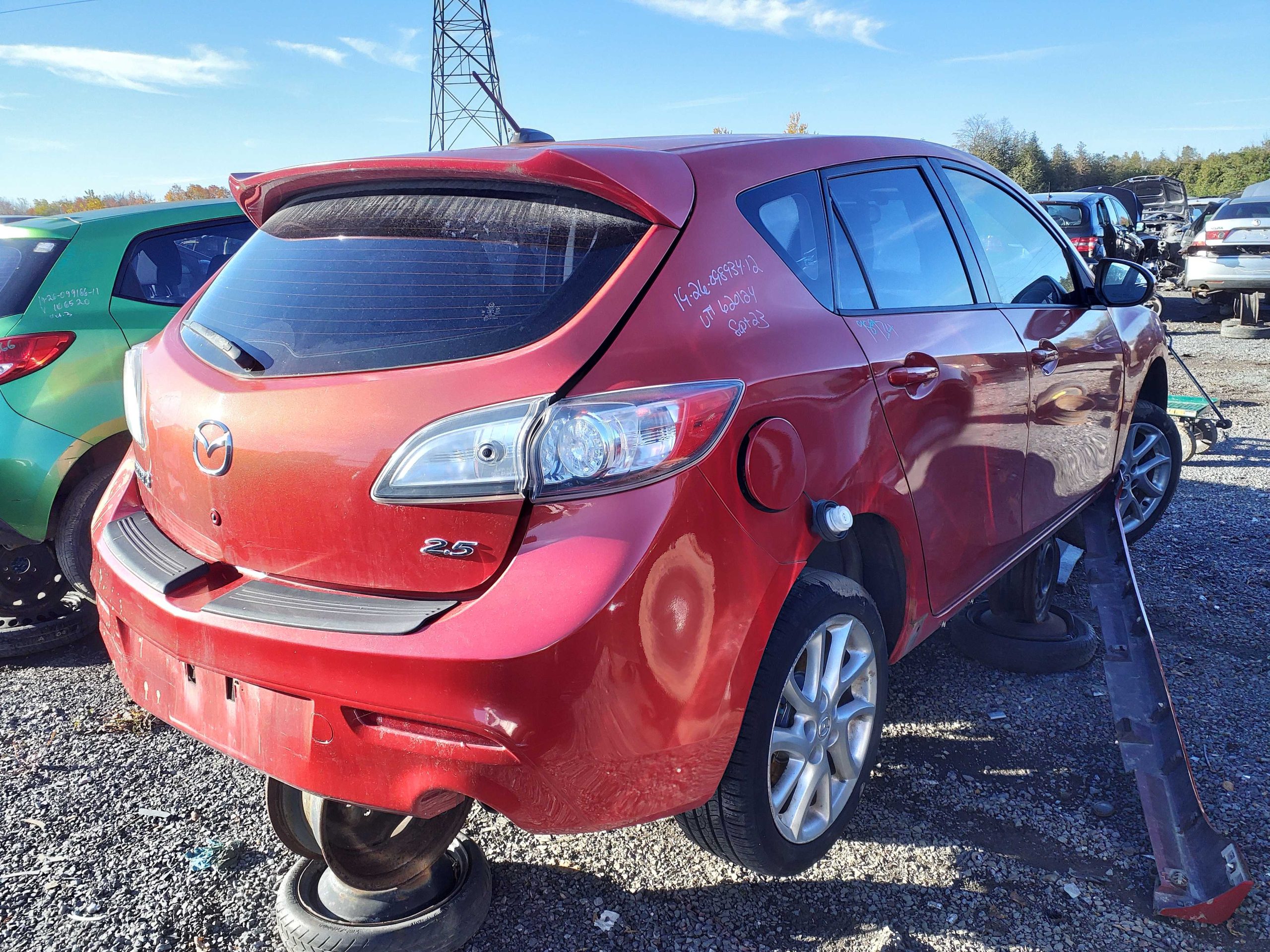 MAZDA MAZDA3 2012