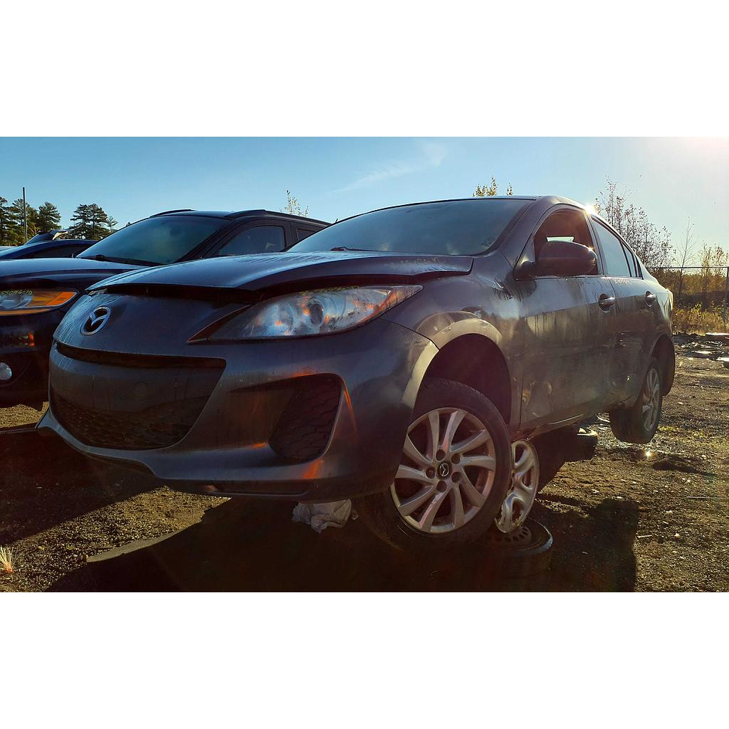 MAZDA MAZDA3 2012