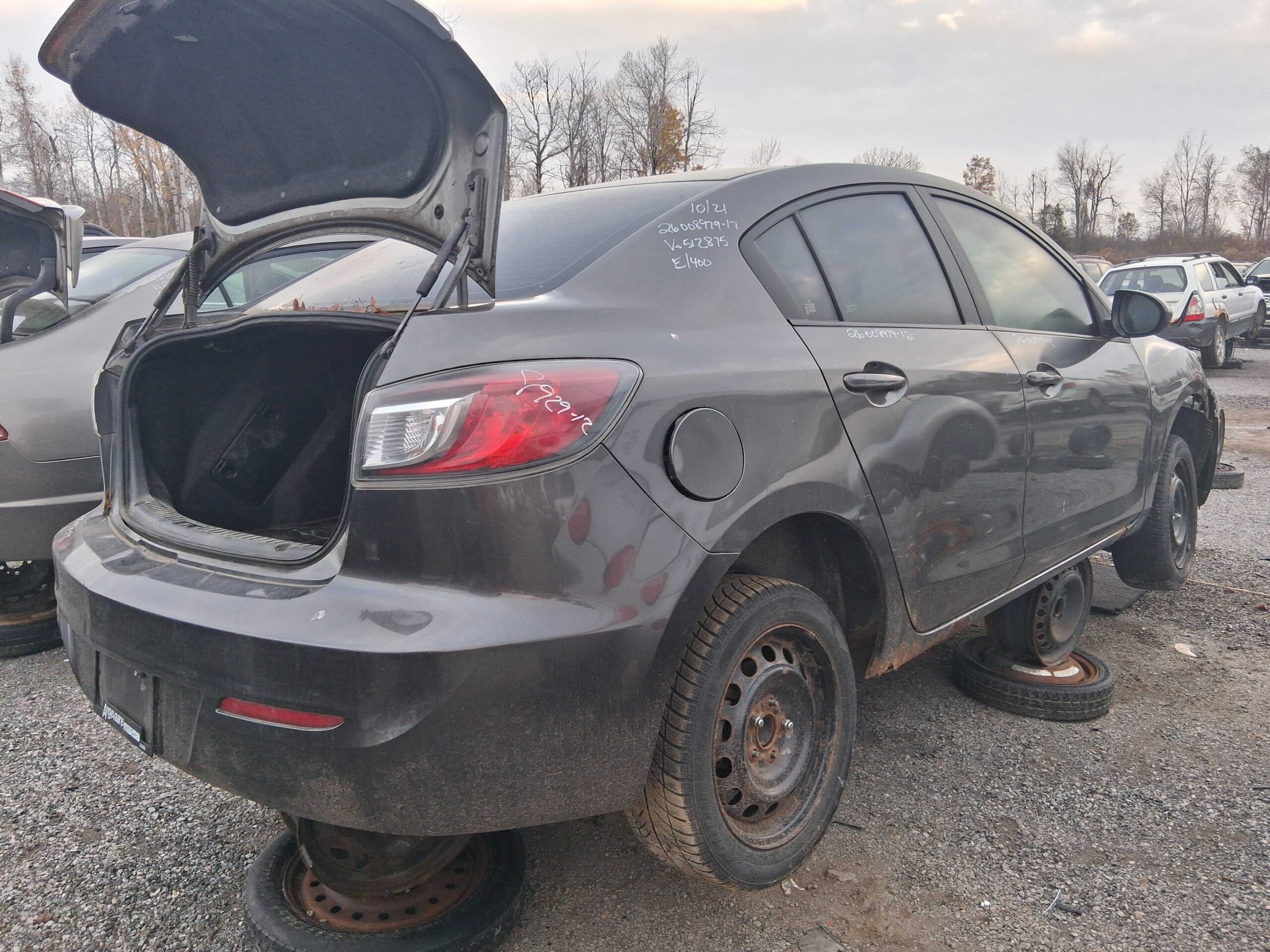 MAZDA MAZDA3 2012