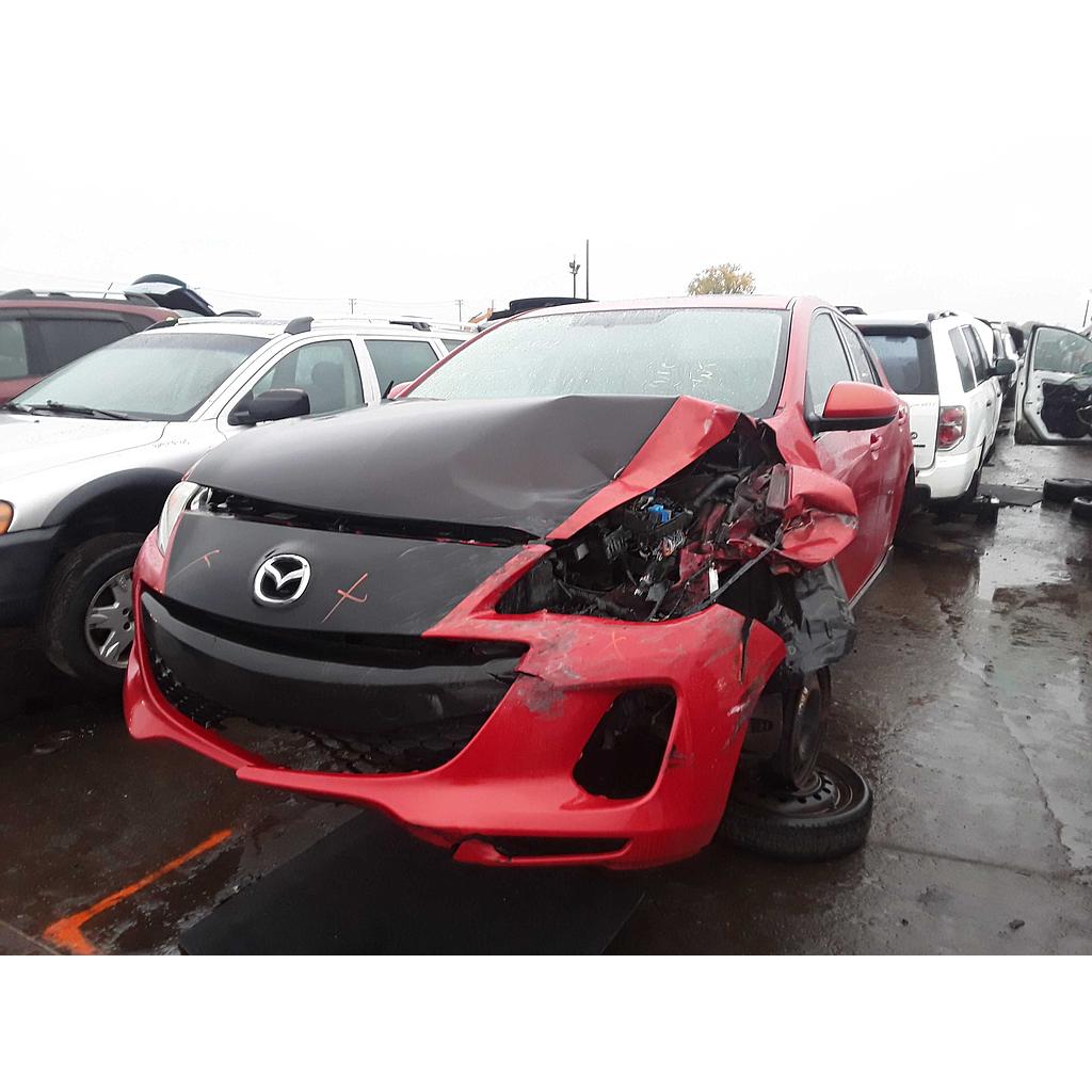 MAZDA MAZDA3 2013