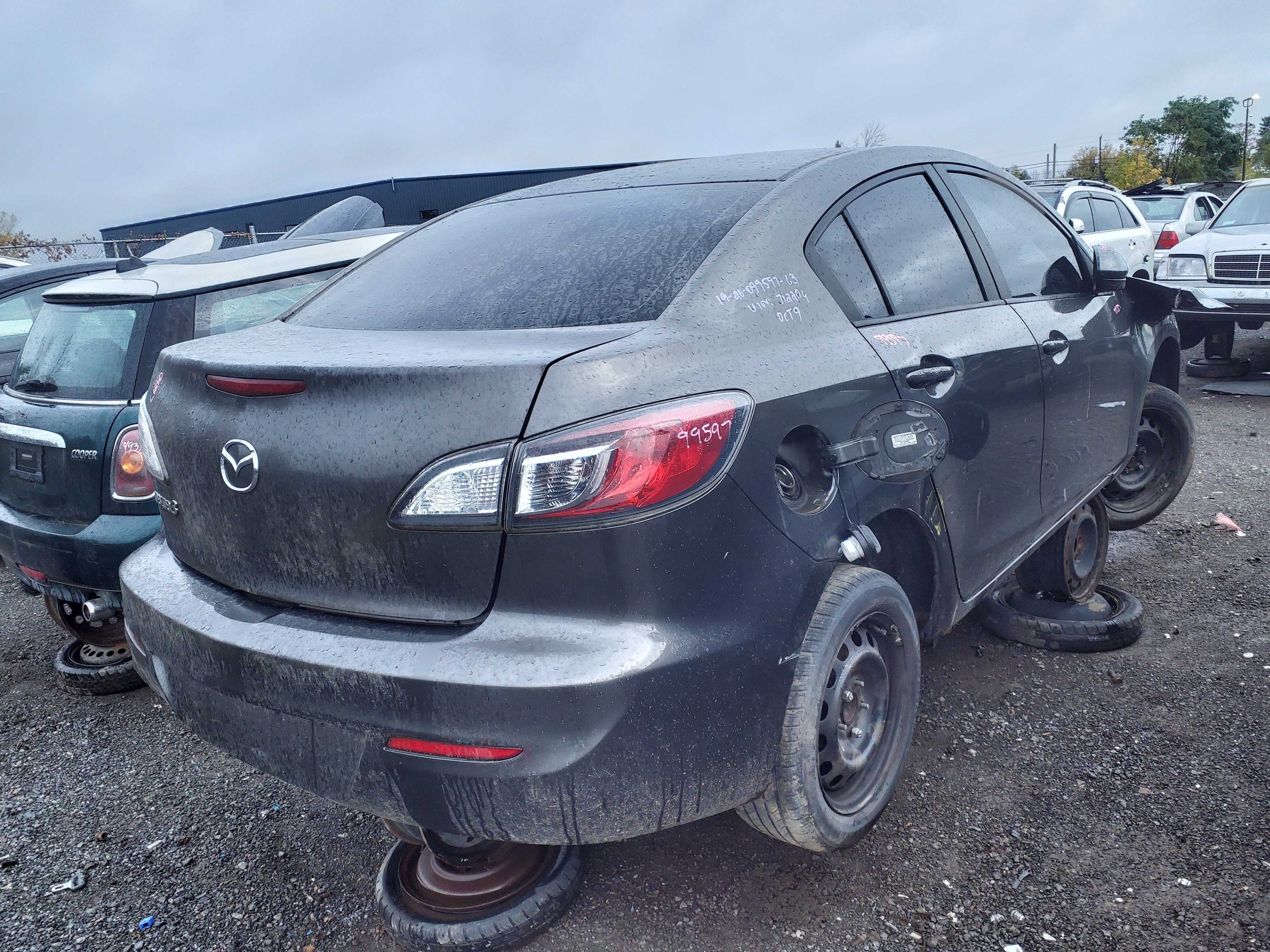 MAZDA MAZDA3 2013