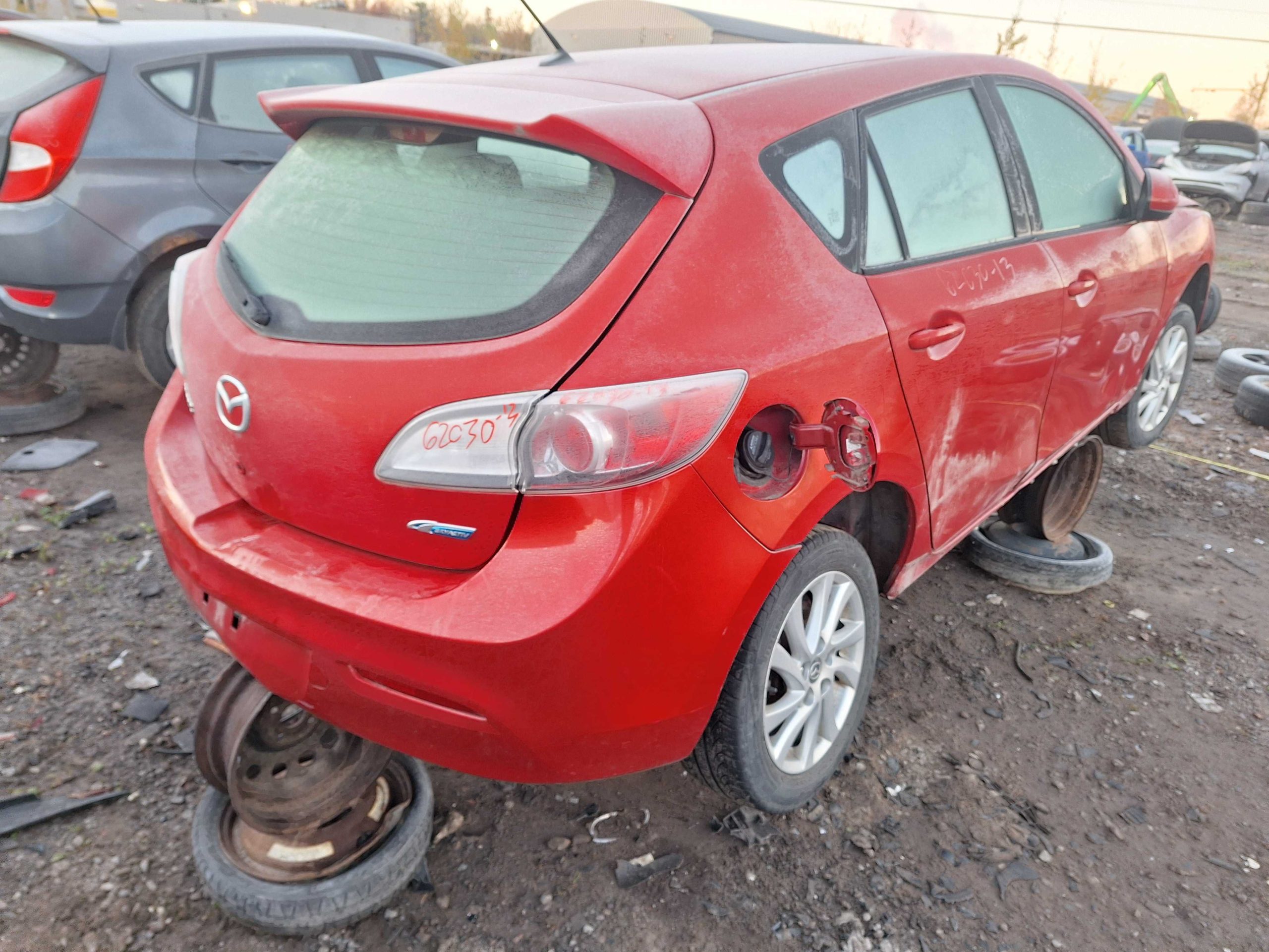 MAZDA MAZDA3 2013