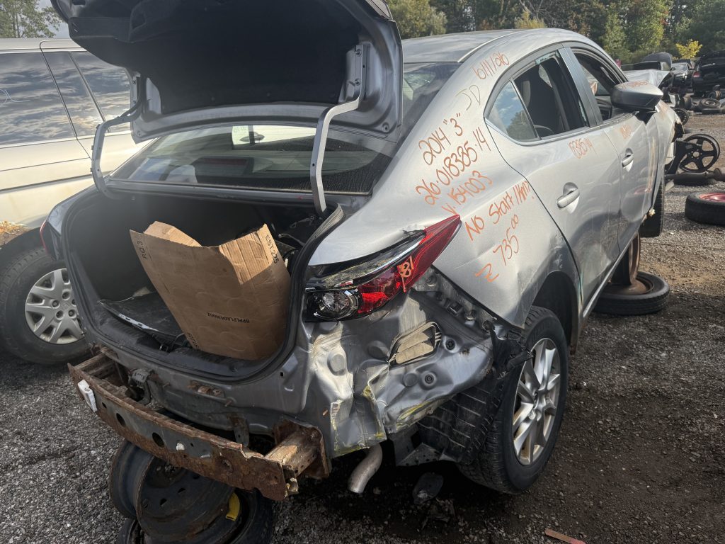 MAZDA MAZDA3 2014