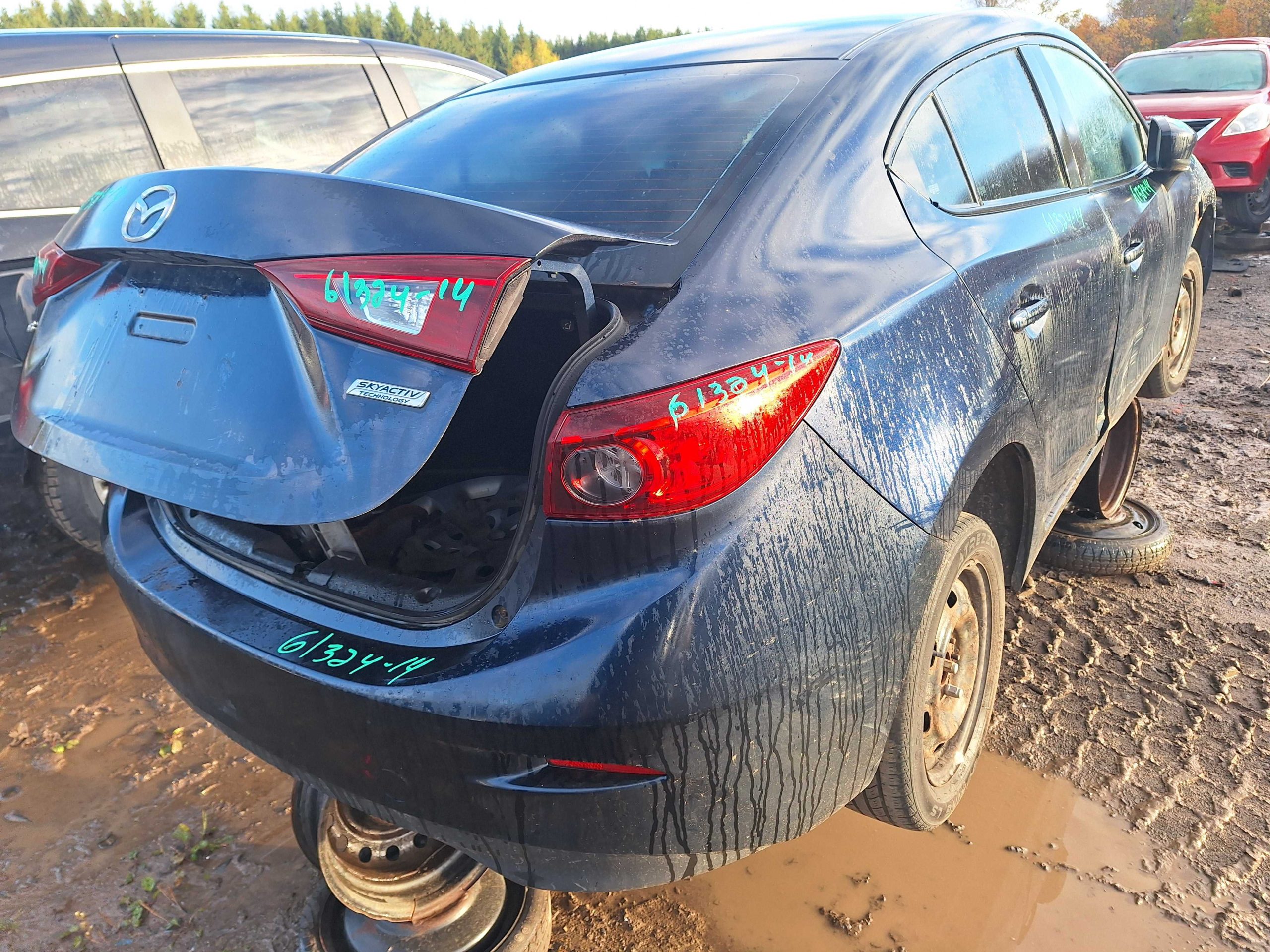 MAZDA MAZDA3 2014
