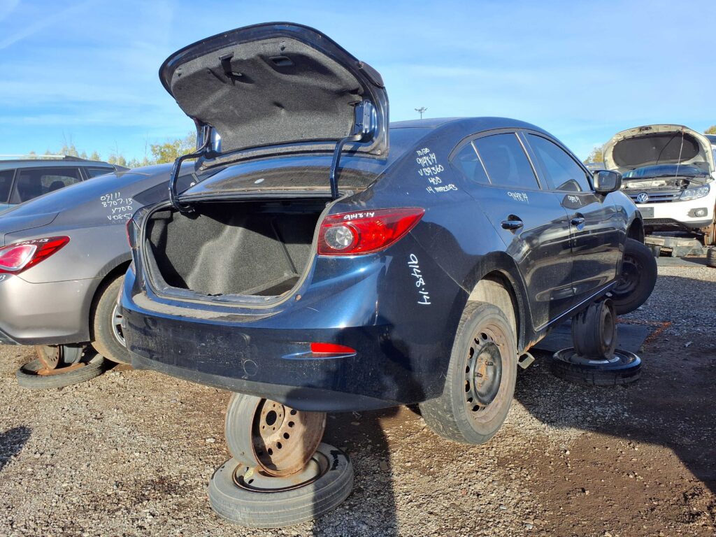 MAZDA MAZDA3 2014