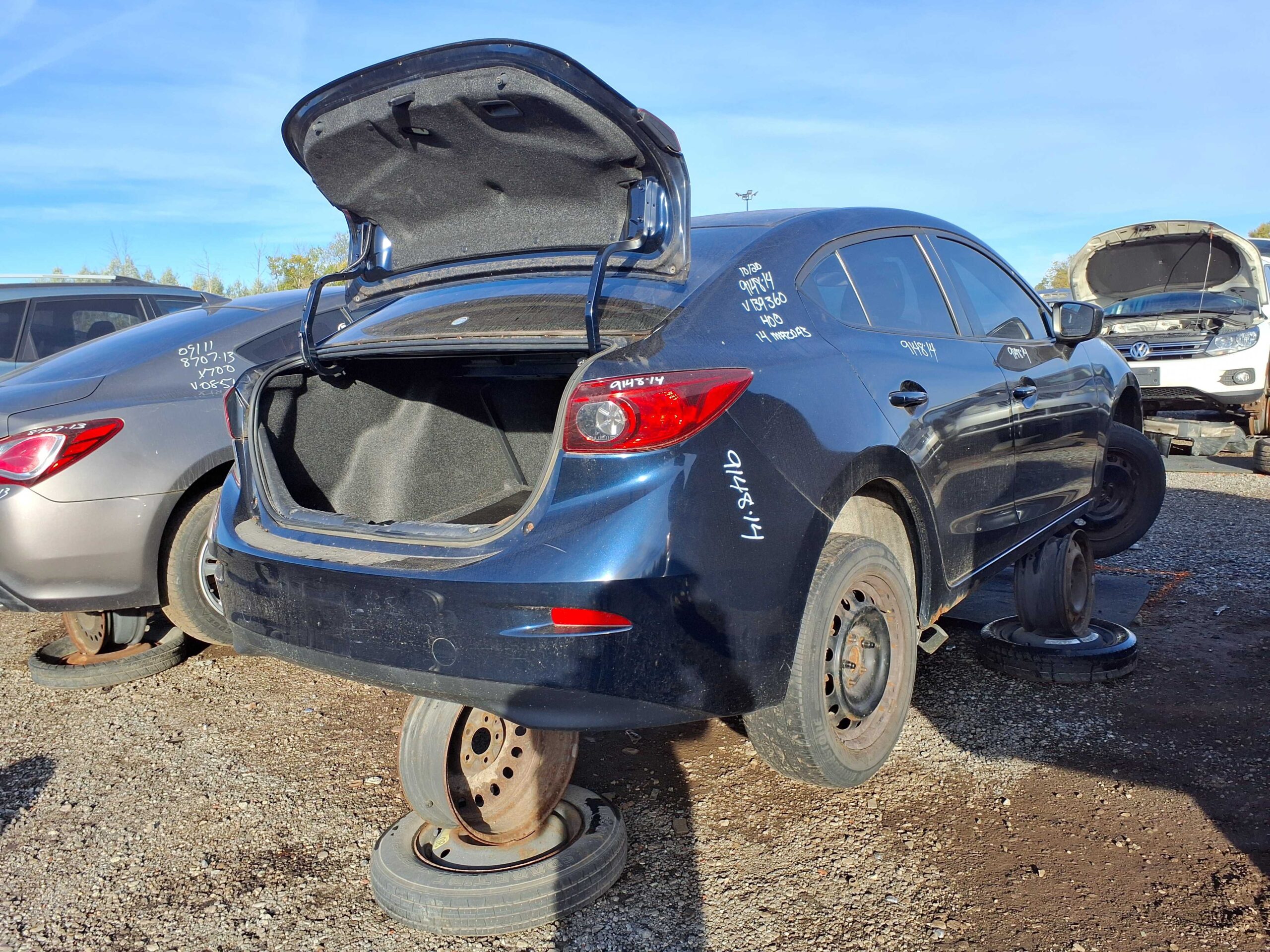MAZDA MAZDA3 2014