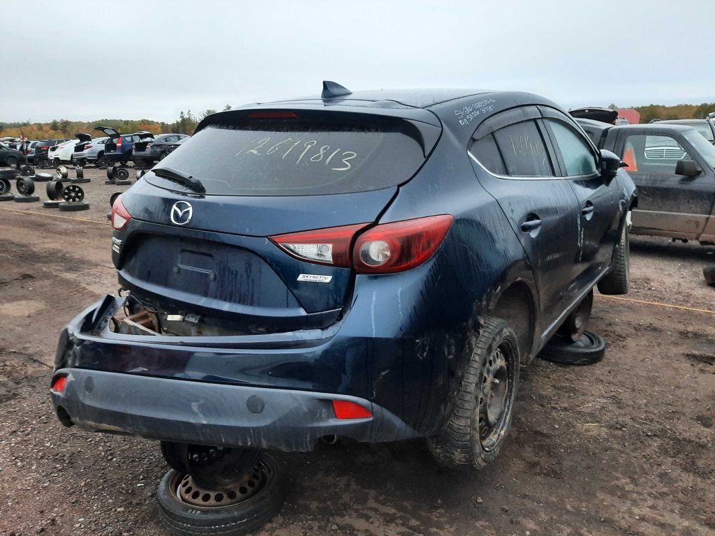 MAZDA MAZDA3 2016
