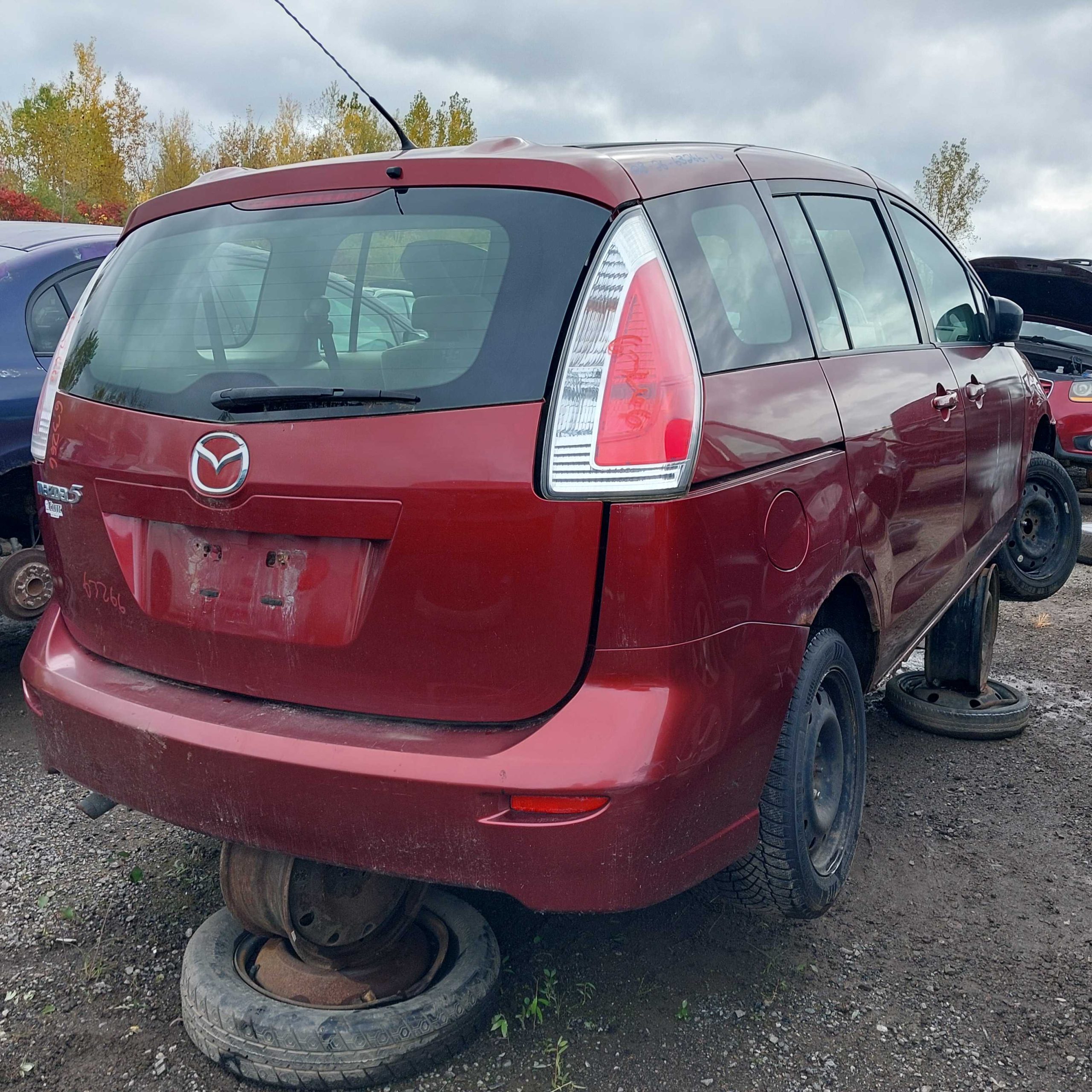MAZDA MAZDA5 2010