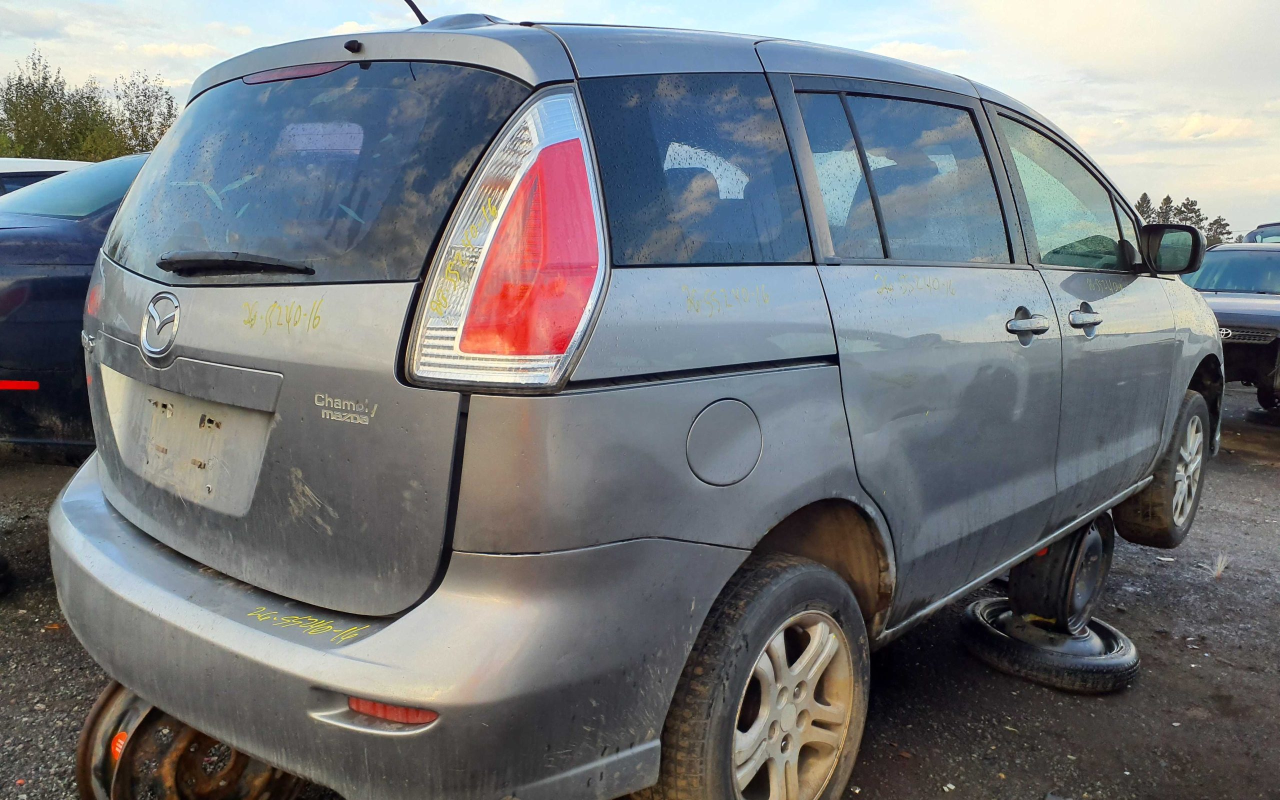 MAZDA MAZDA5 2010