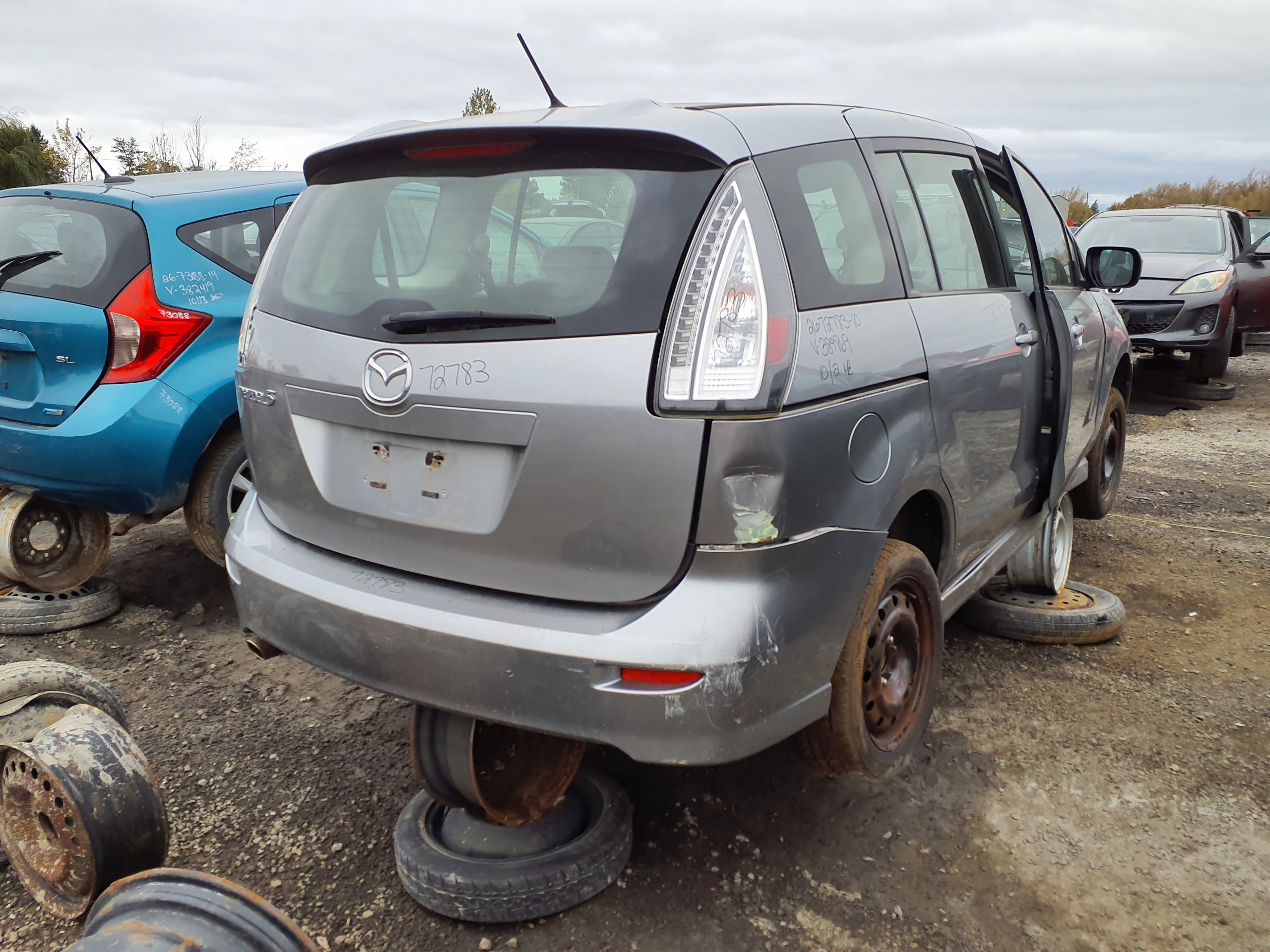 MAZDA MAZDA5 2010