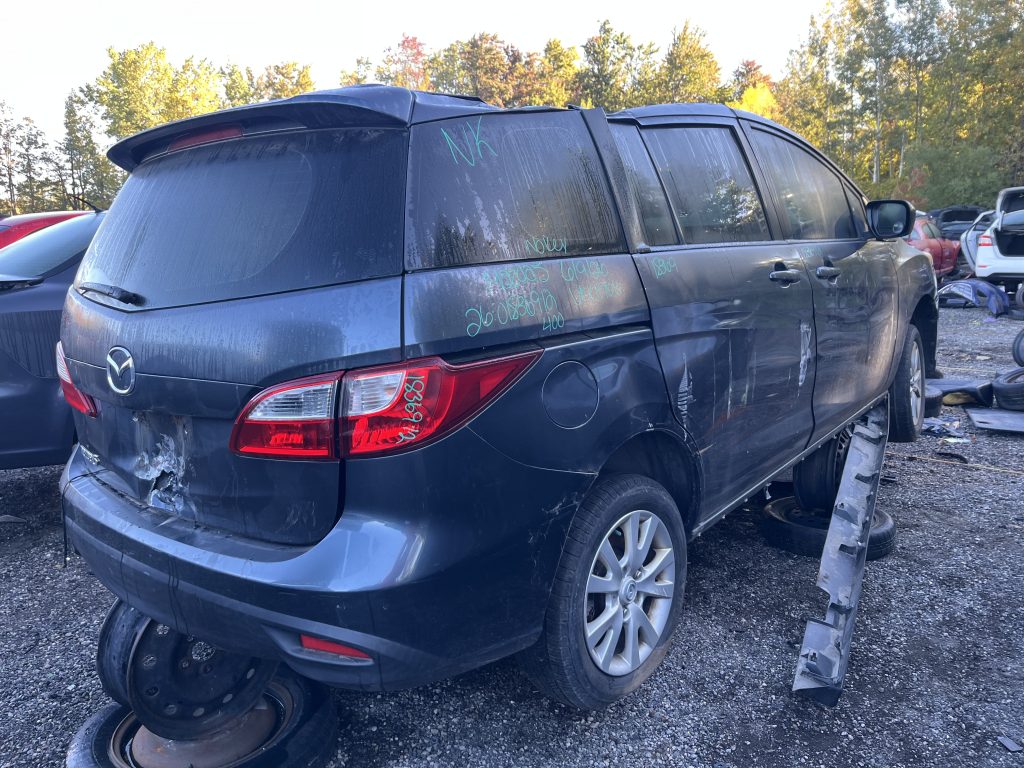 MAZDA MAZDA5 2012