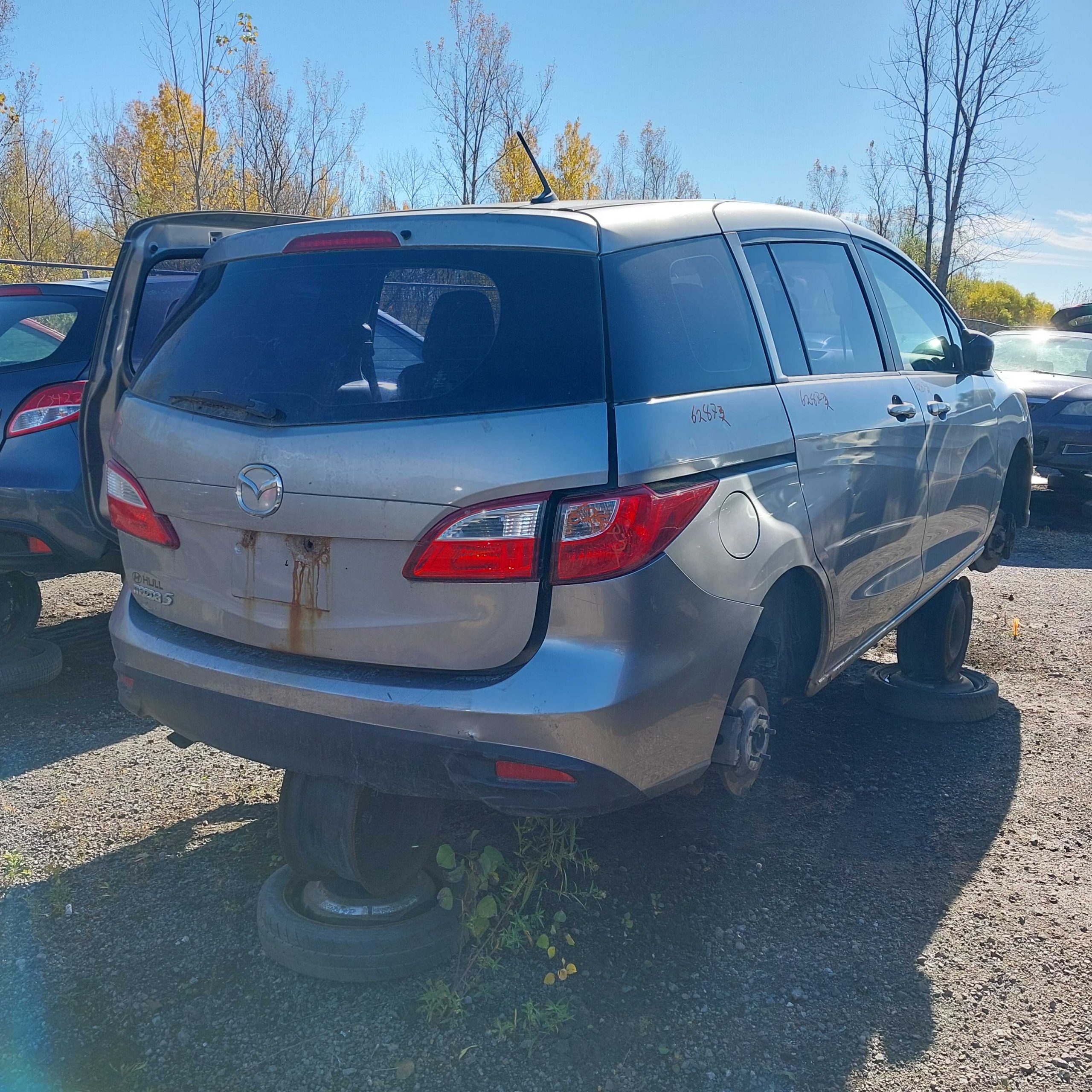 MAZDA MAZDA5 2012