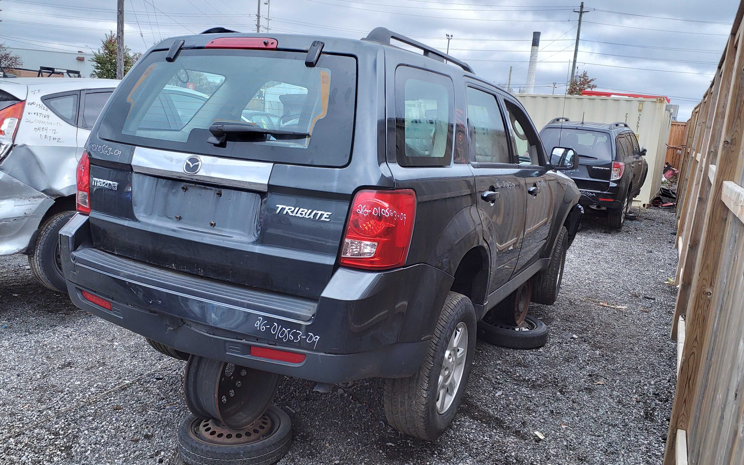 MAZDA TRIBUTE 2009
