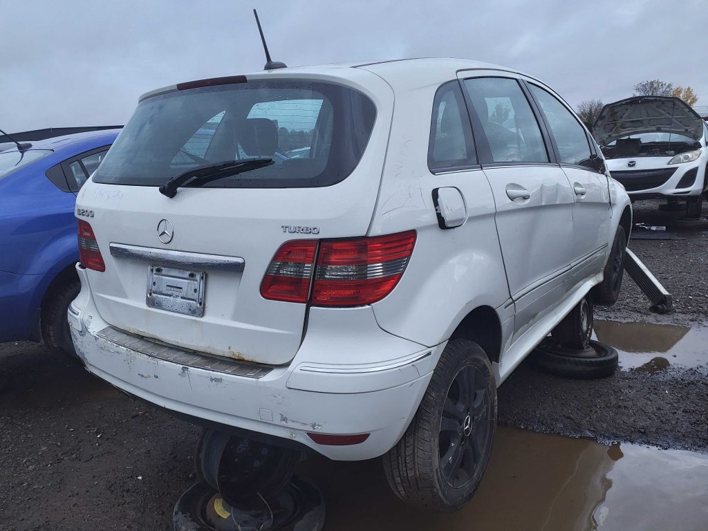 MERCEDES-BENZ B-CLASS 2009