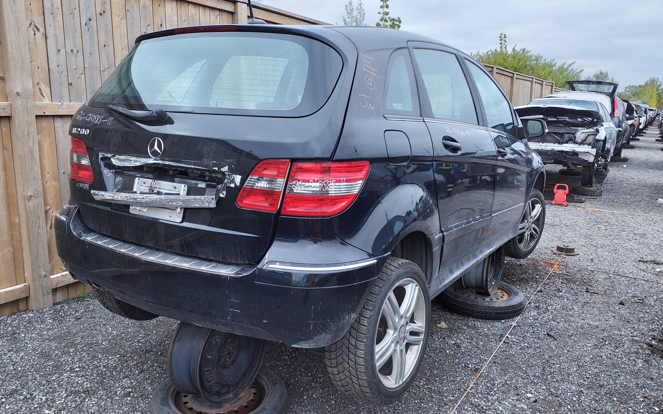 MERCEDES-BENZ B-CLASS 2011