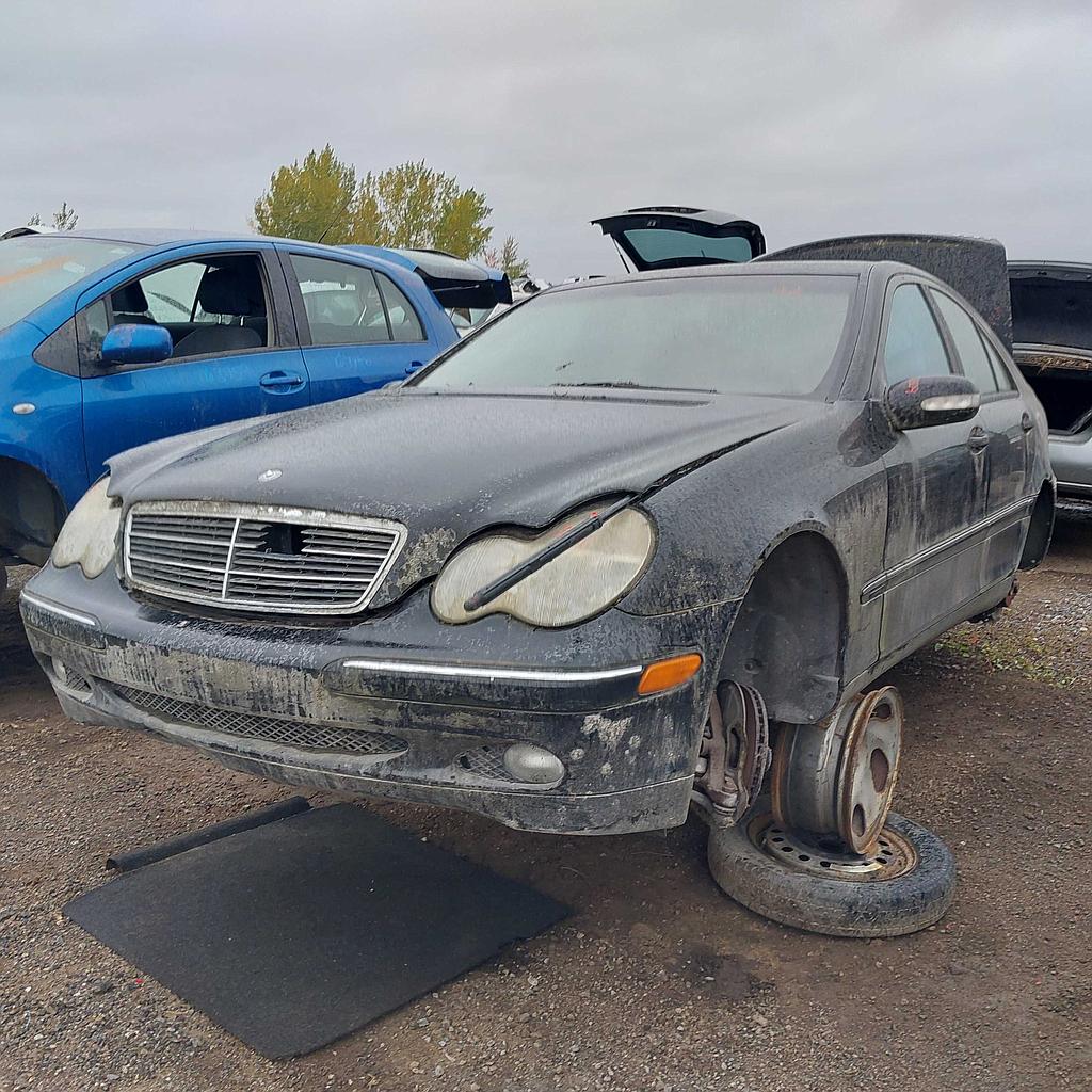 MERCEDES-BENZ C-CLASS 2003