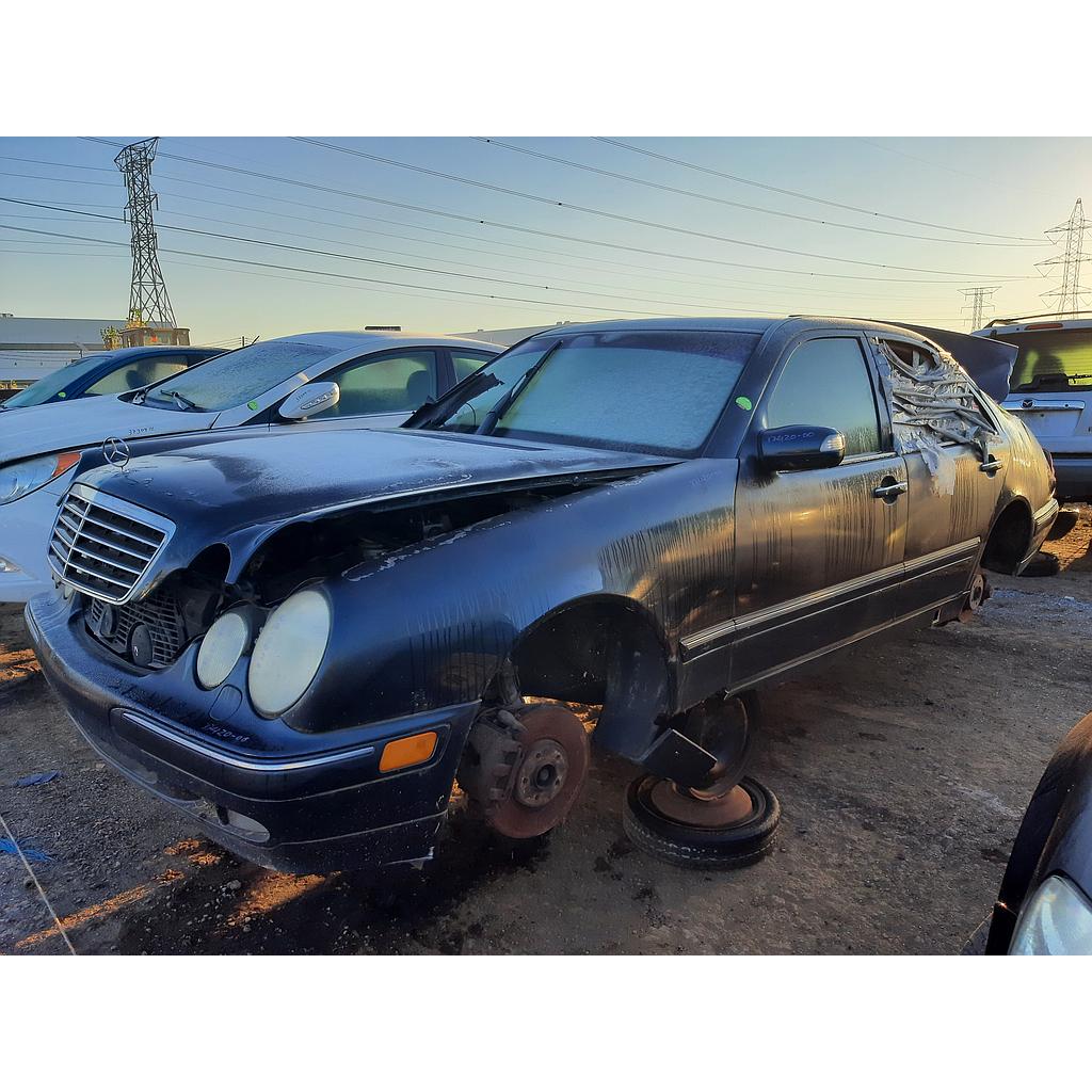 MERCEDES-BENZ E-CLASS 2000