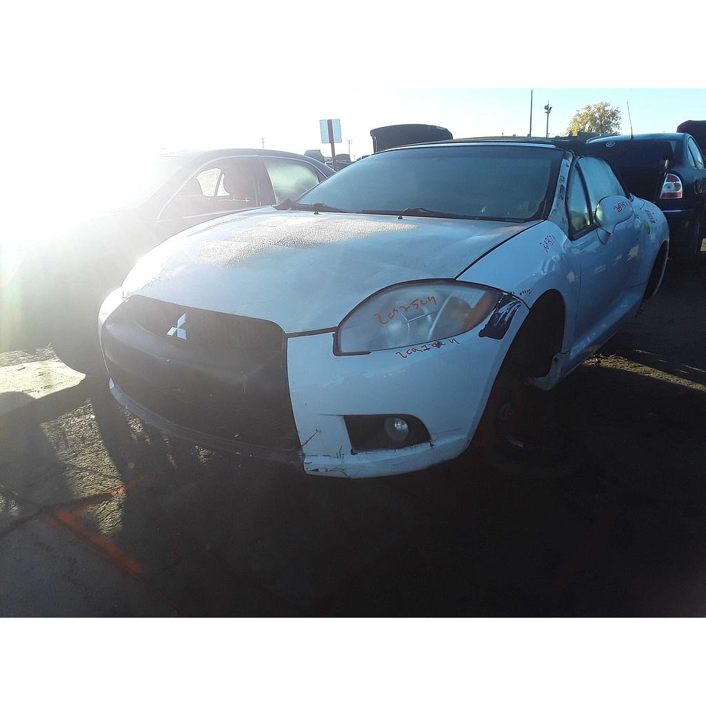 MITSUBISHI ECLIPSE 2011