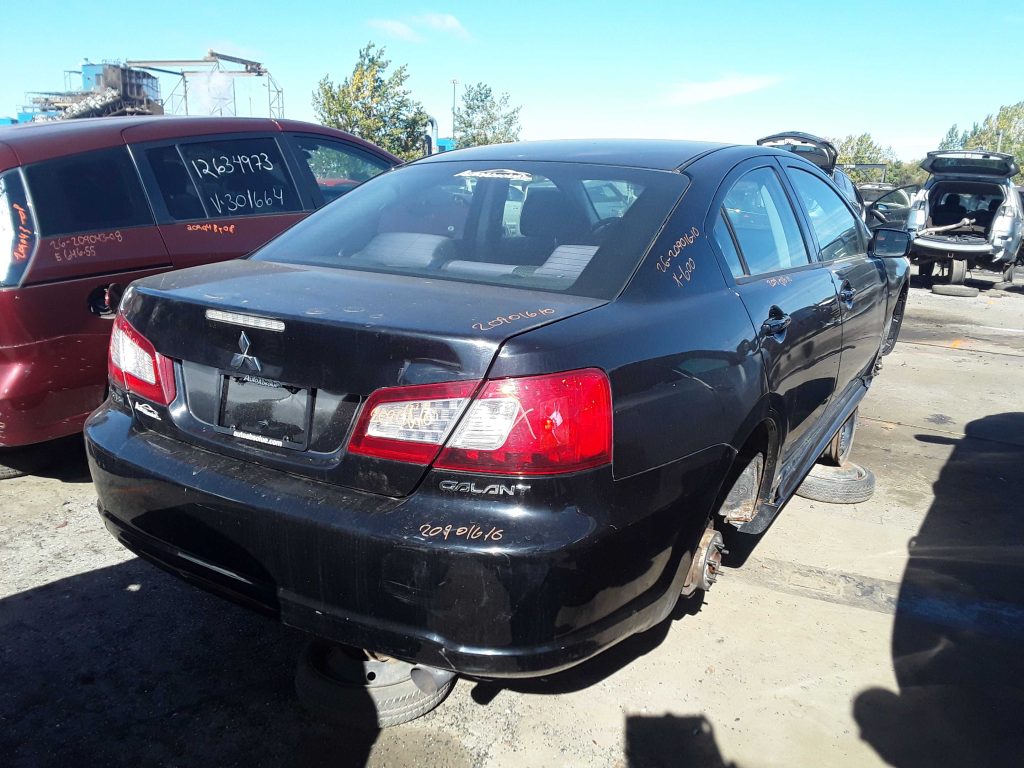 MITSUBISHI GALANT 2010