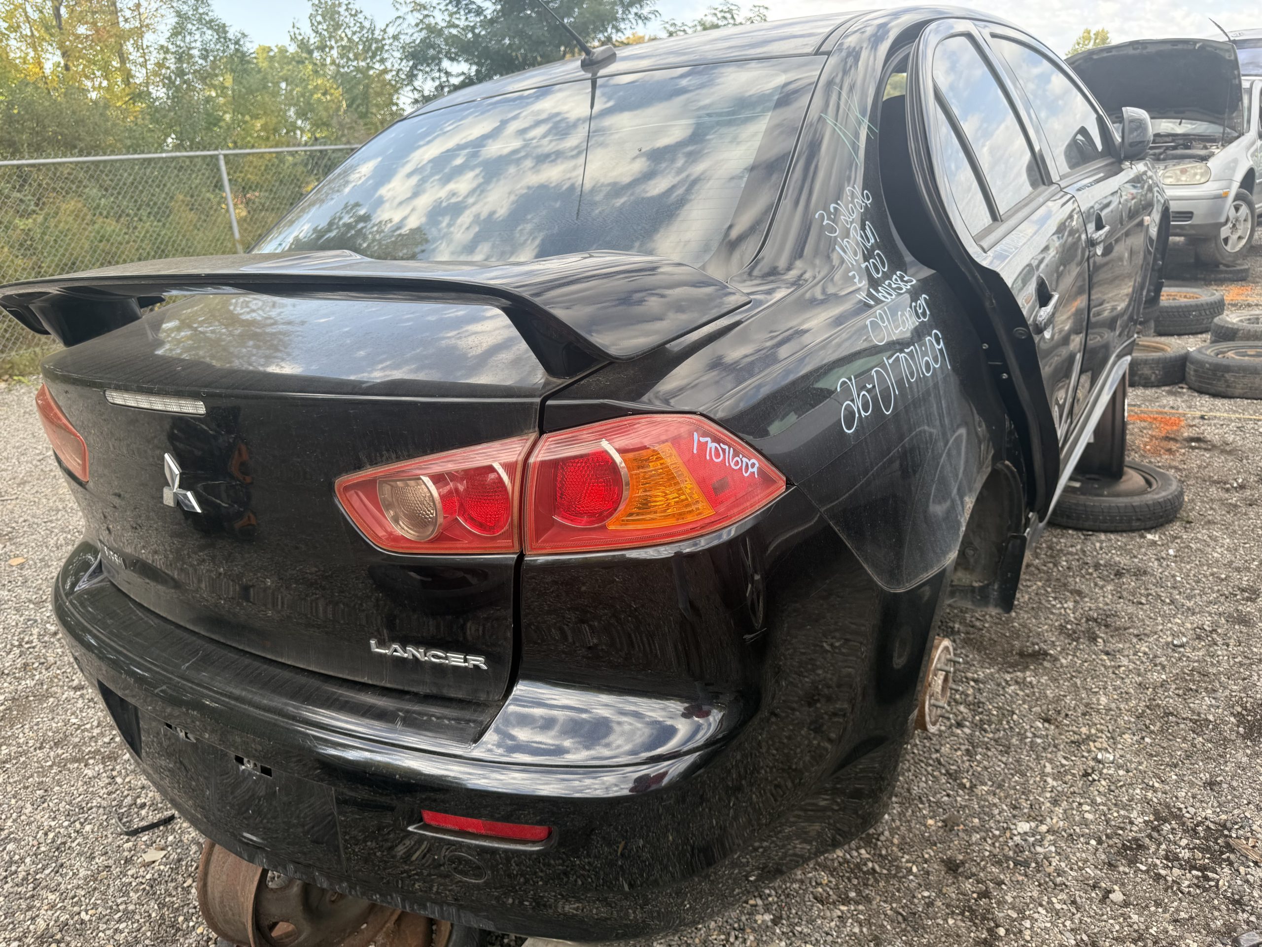 MITSUBISHI LANCER 2009