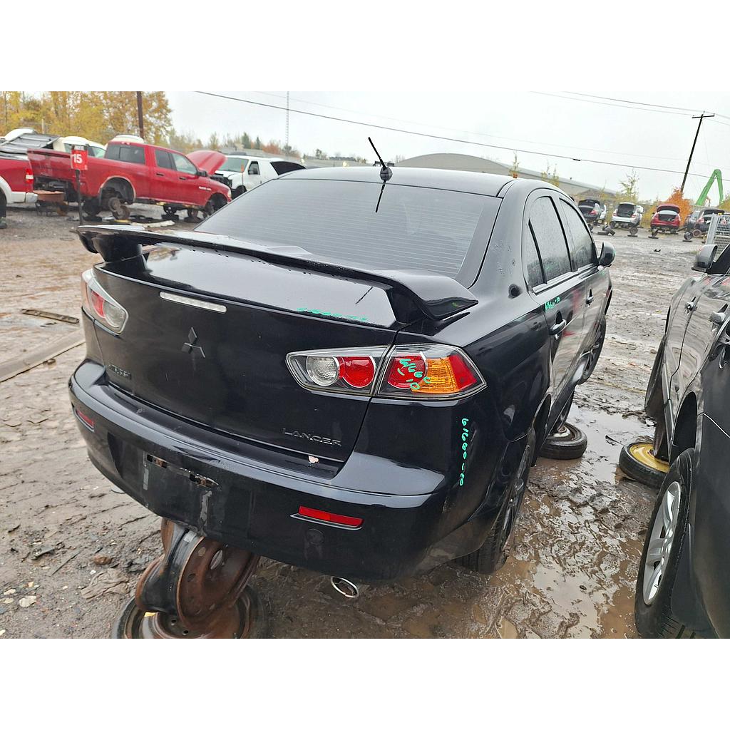 MITSUBISHI LANCER 2010