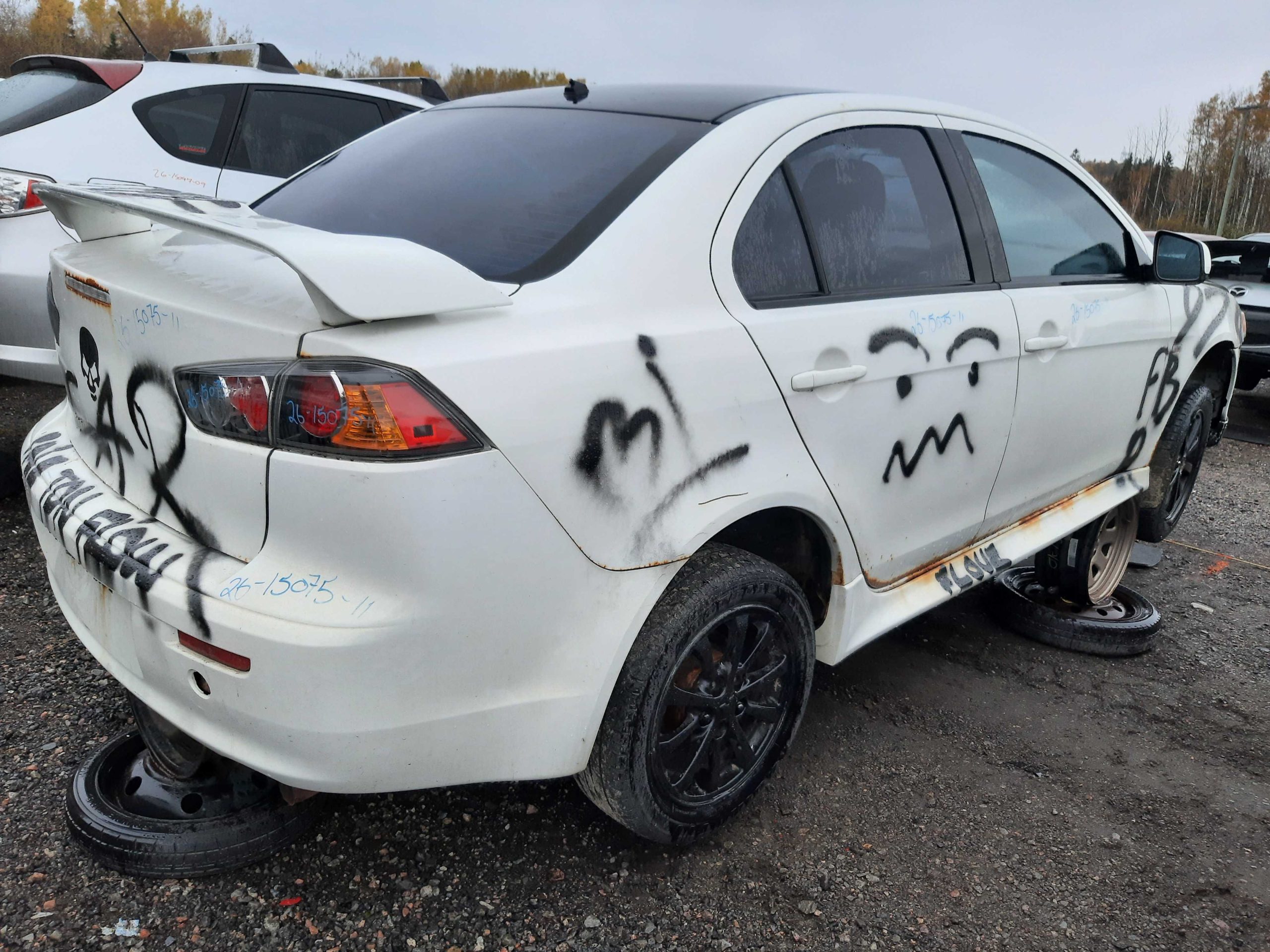 MITSUBISHI LANCER 2011