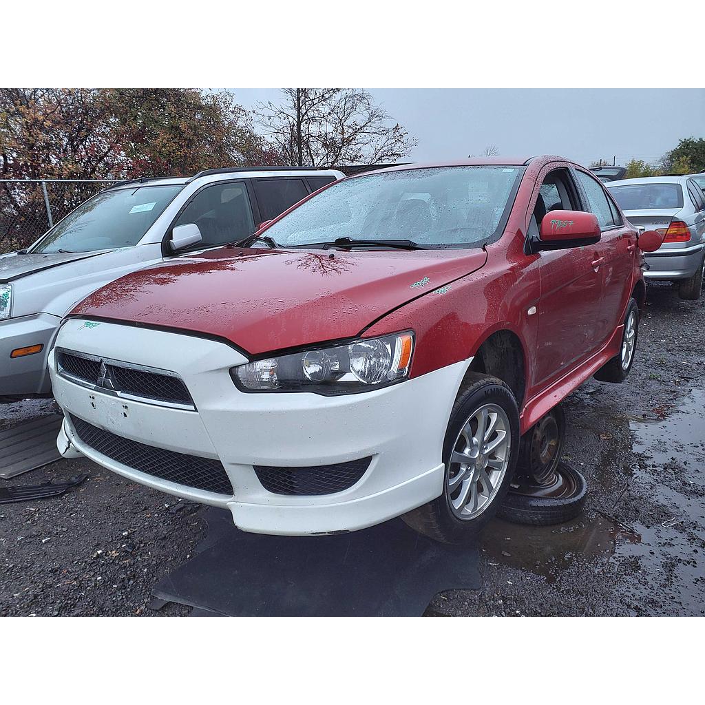 MITSUBISHI LANCER 2013