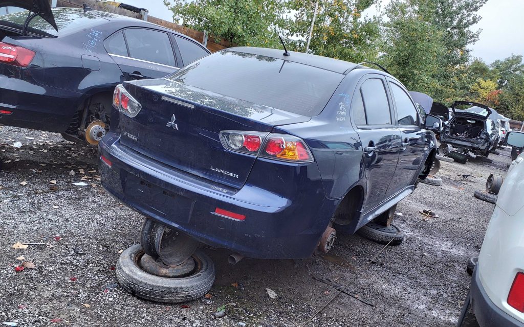 MITSUBISHI LANCER 2014
