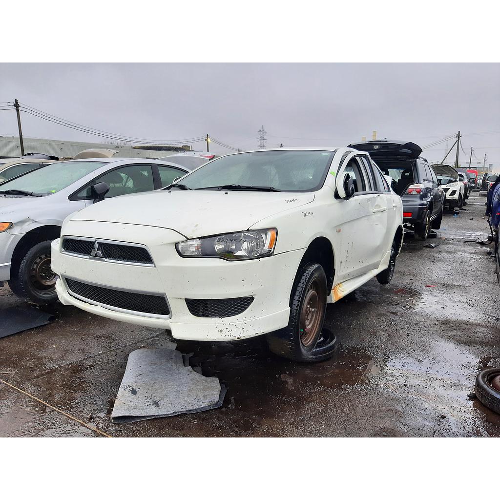 MITSUBISHI LANCER 2014