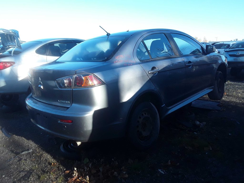 MITSUBISHI LANCER 2017